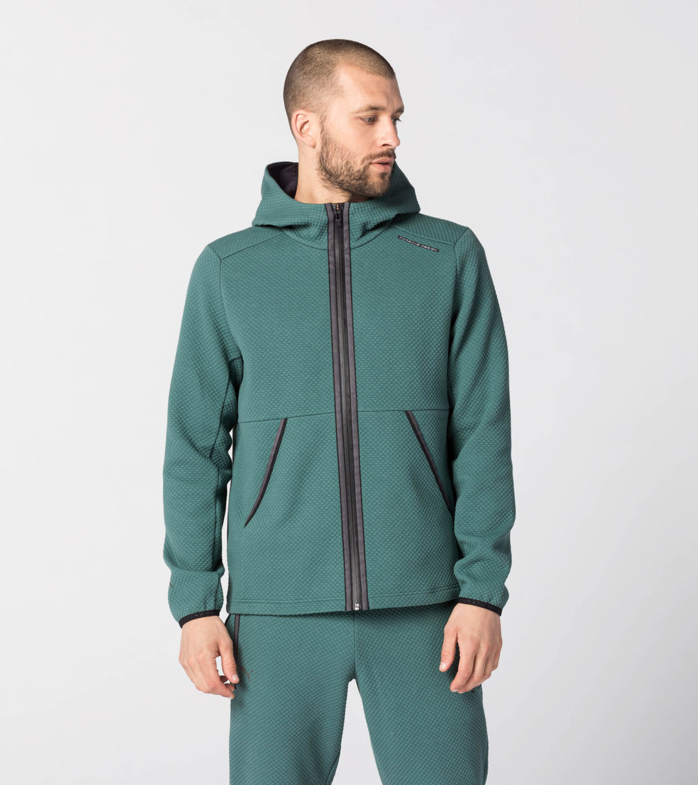 Front Wide view of product with ean 4056487013268