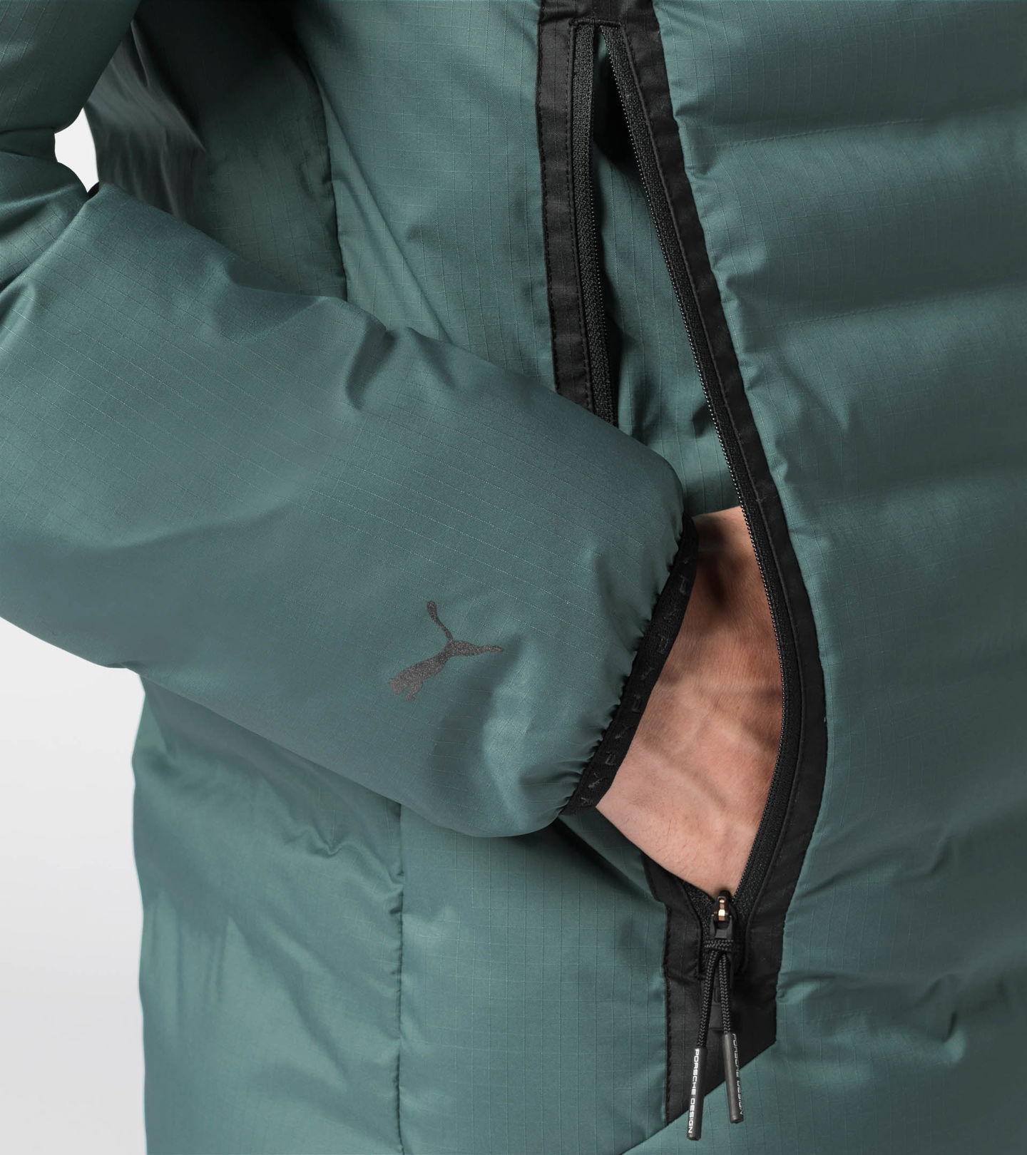 Side Wide view of product with ean 4056487013022
