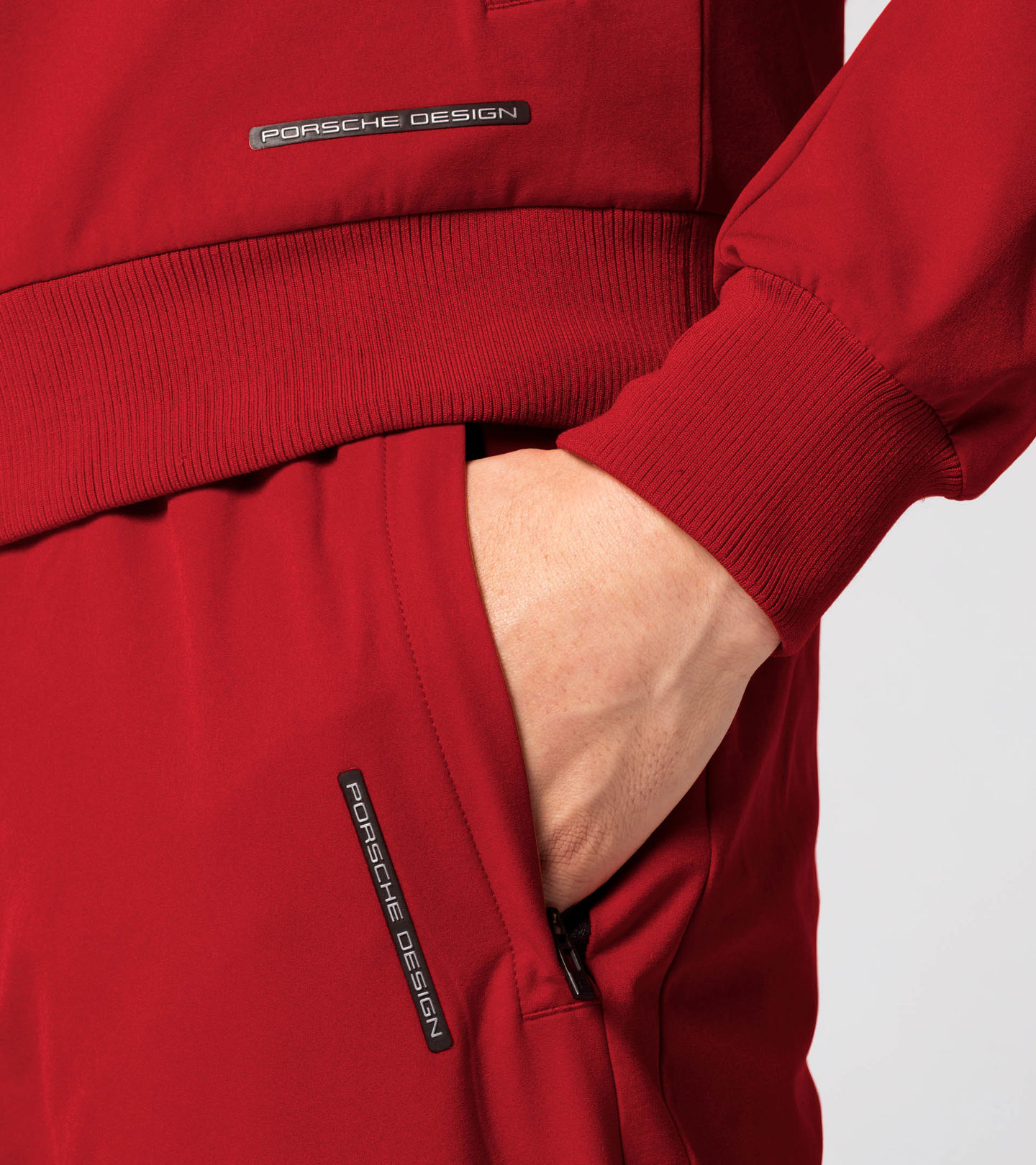 Front Near view of product with ean 4056487013565
