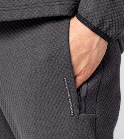 Back view of product with ean 4056487013688