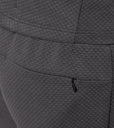 Side Near Middle view of product with ean 4056487013688