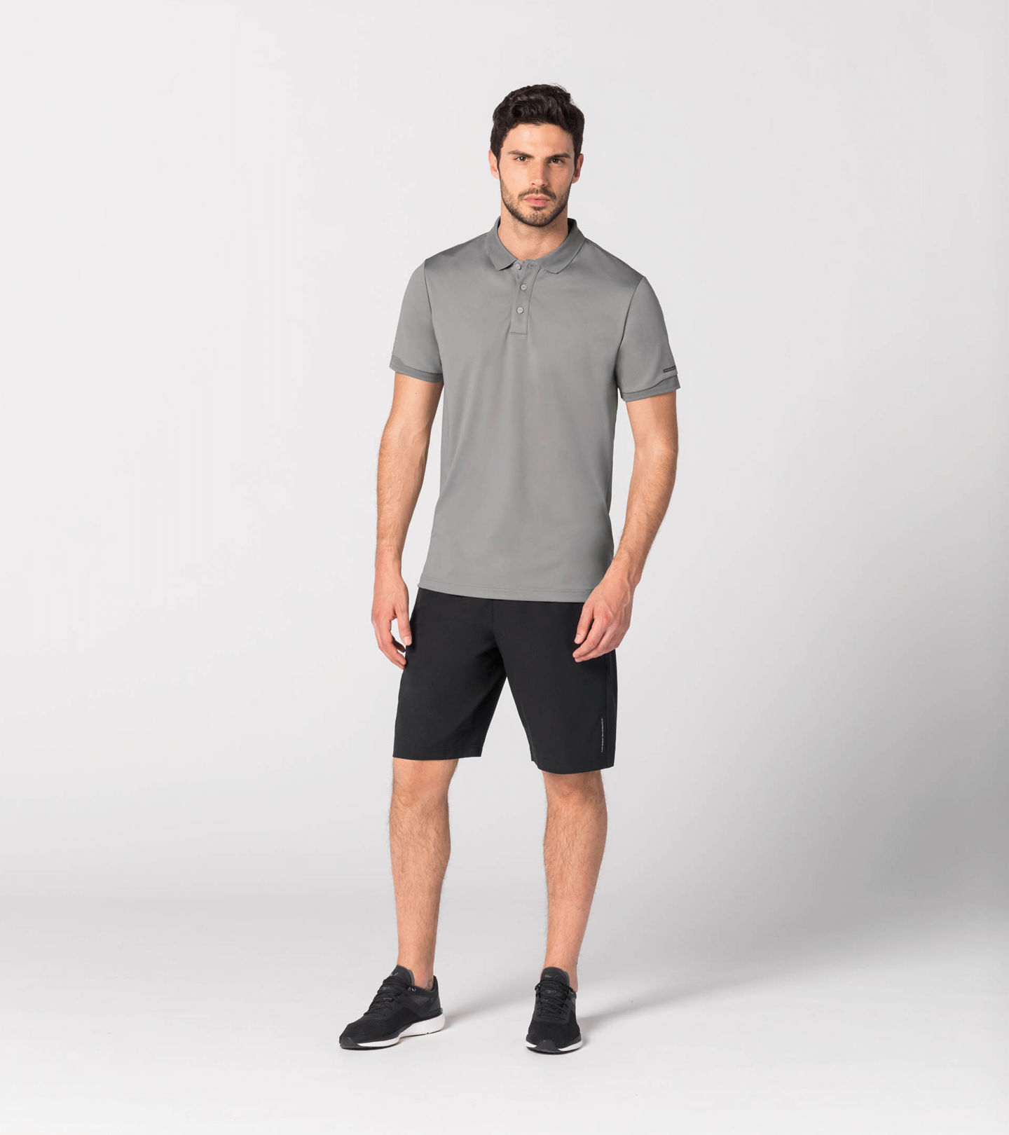 Front Near view of product with ean 4056487013749