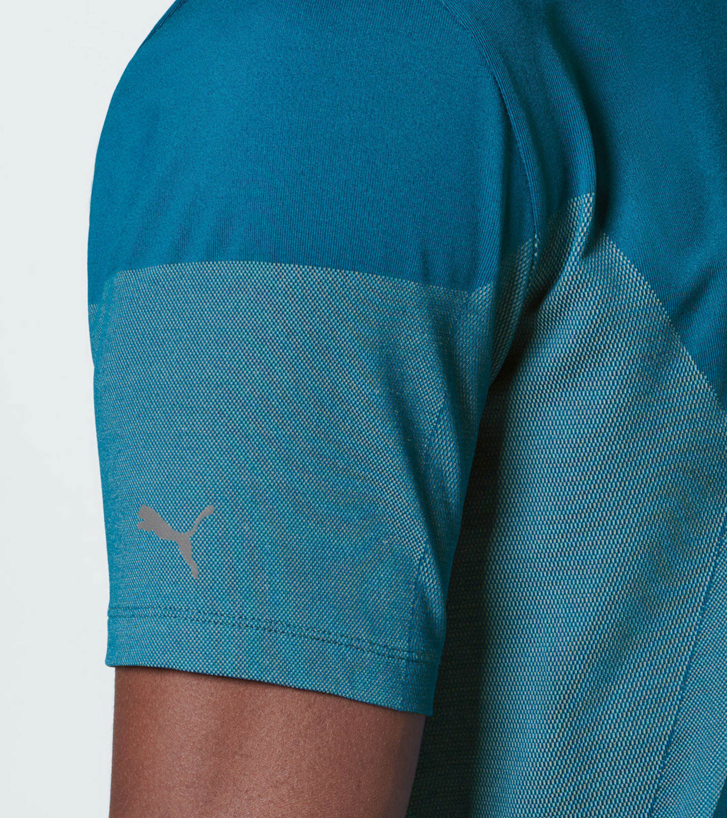 Side Near Middle view of product with ean 4046901548827
