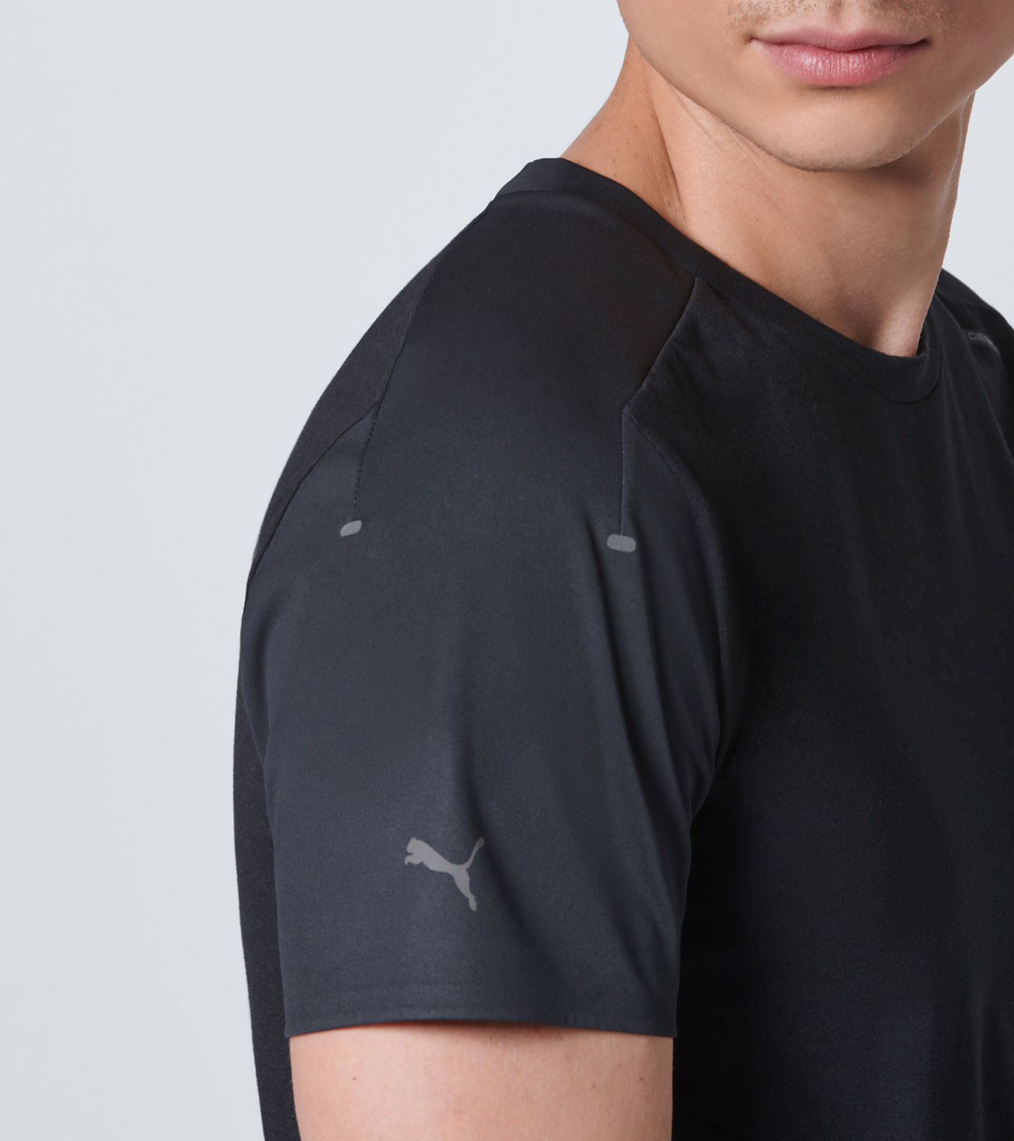 Side Near Middle view of product with ean 4046901561871