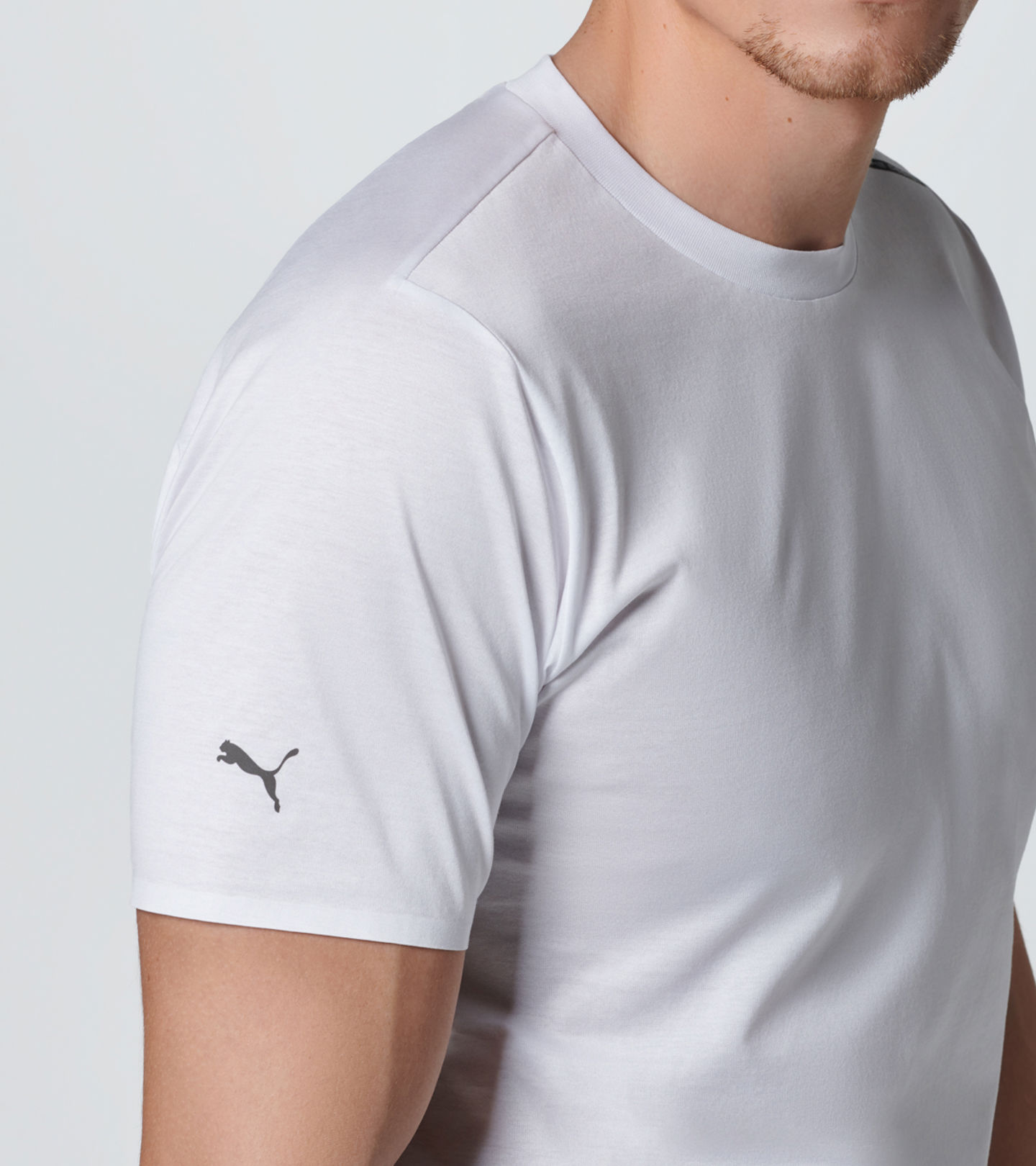 Side Near Middle view of product with ean 4046901633813