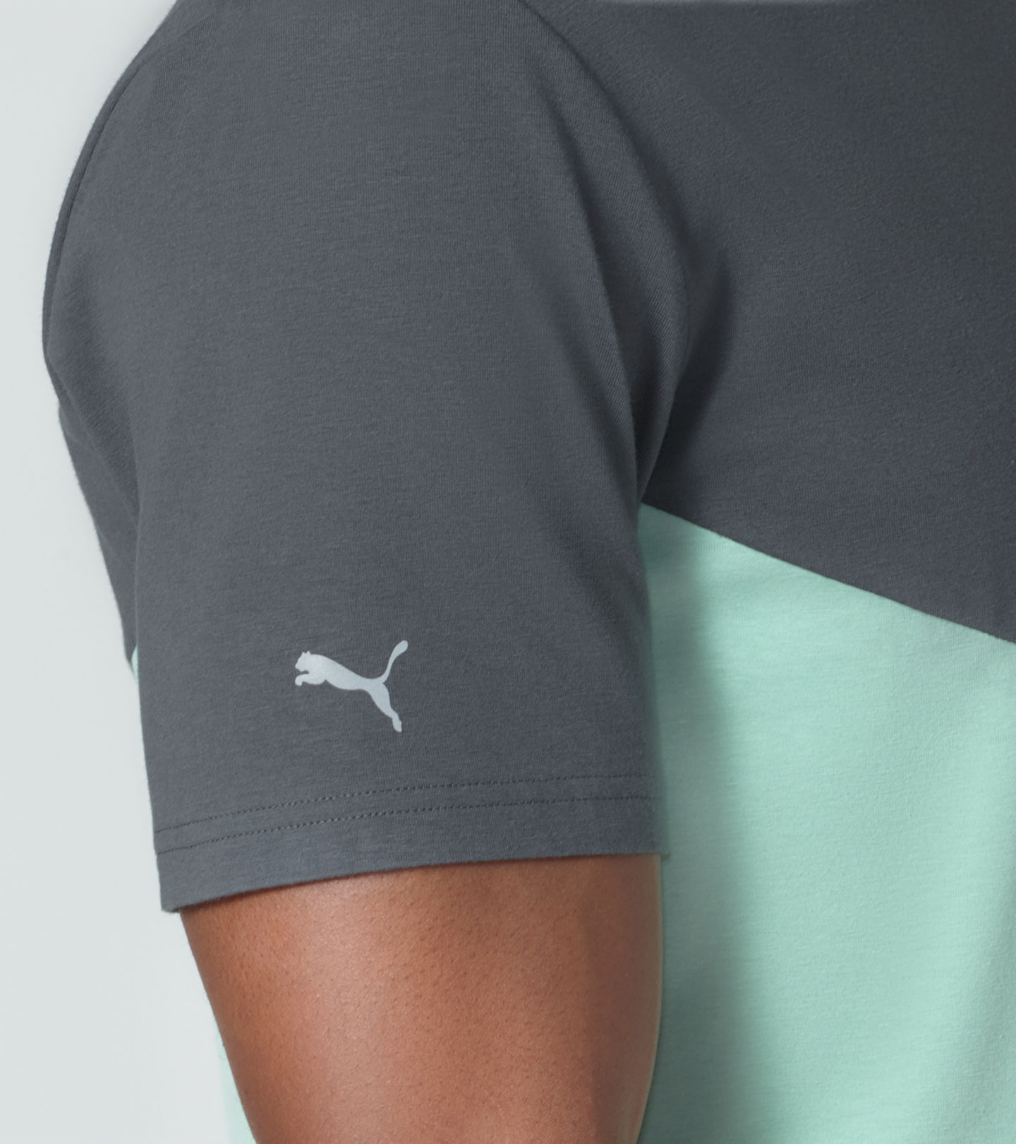 Side Near Middle view of product with ean 4046901852849