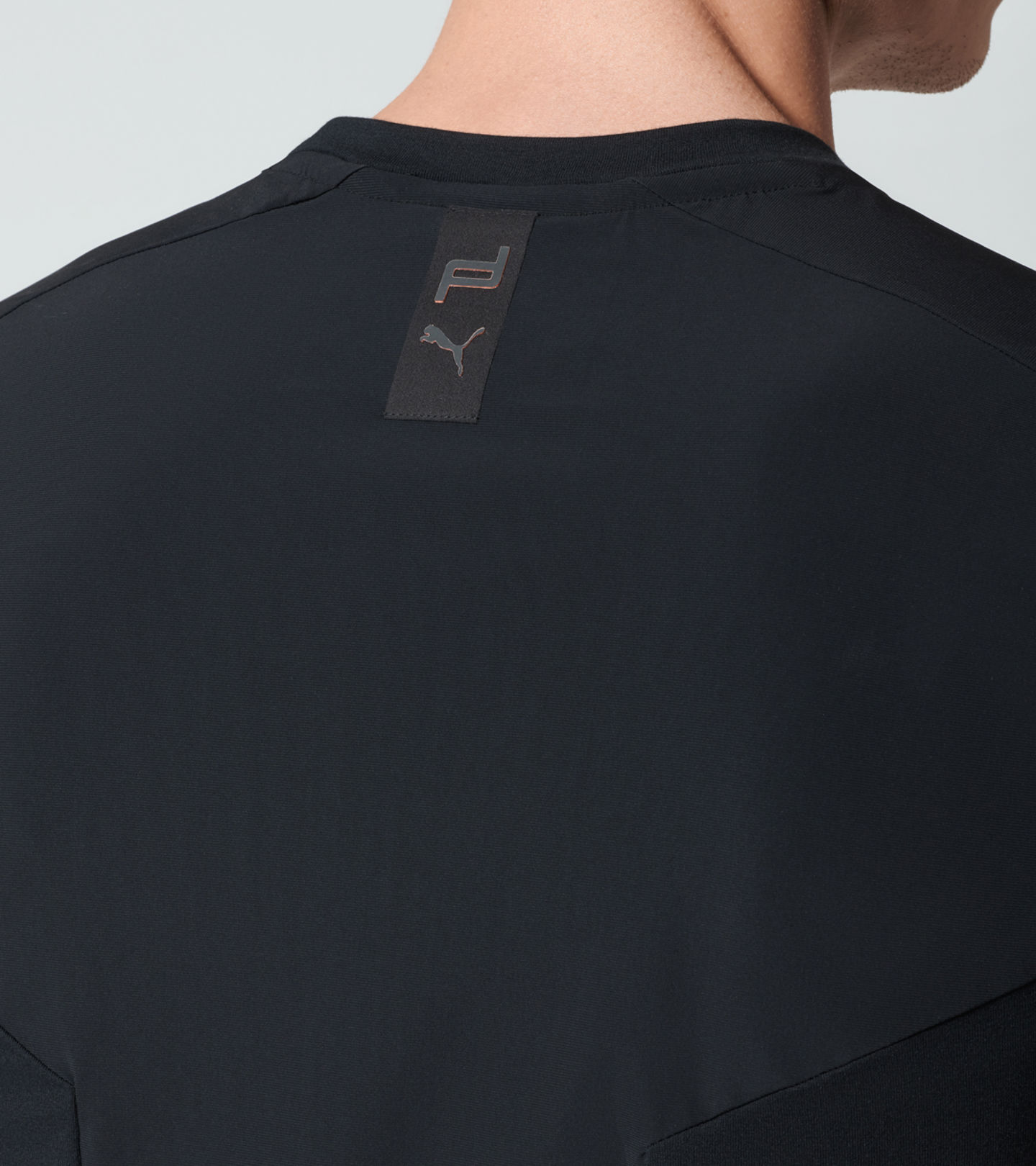Side Near Middle view of product with ean 4046901869656