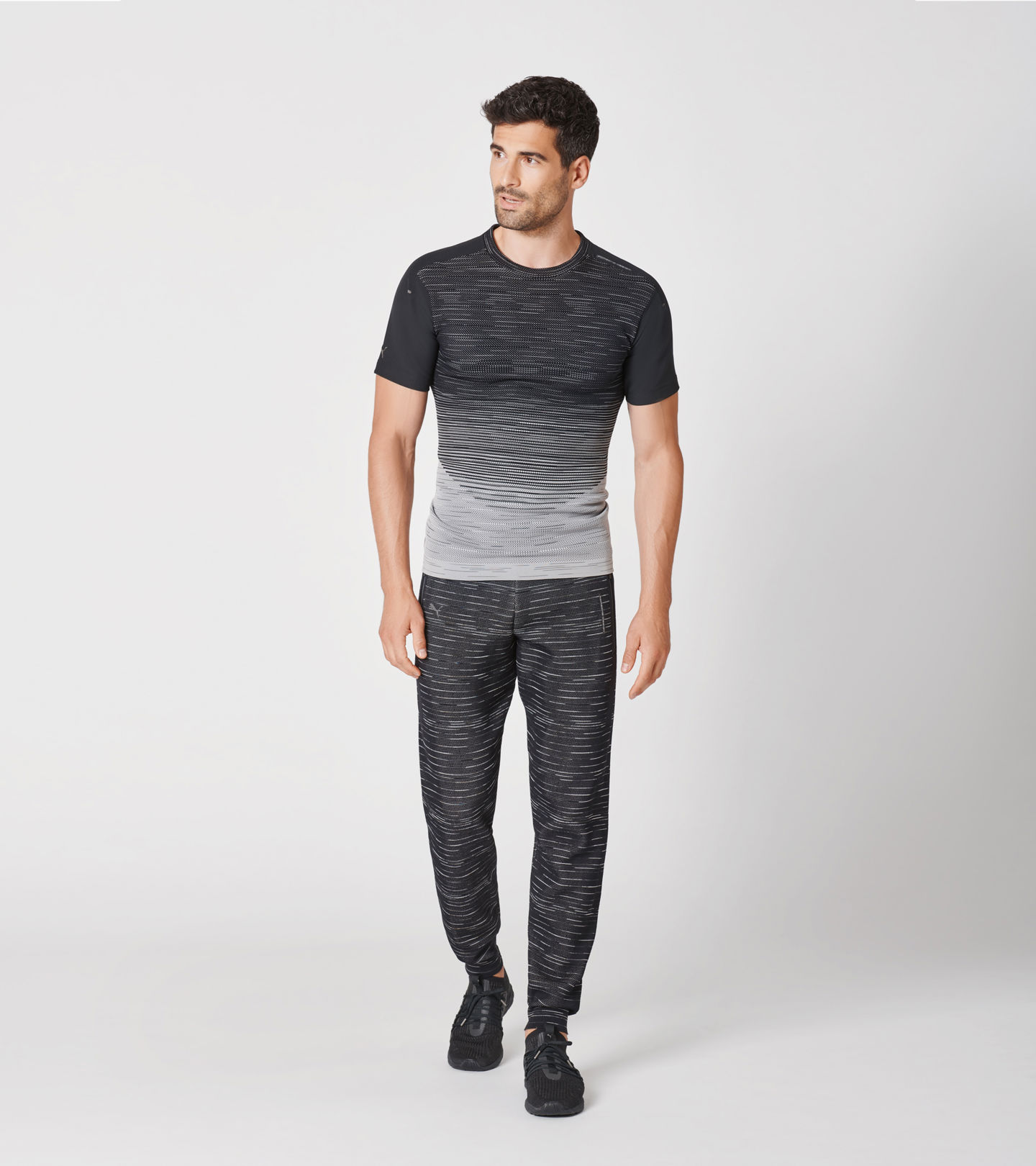 Side Wide view of product with ean 4046901743192