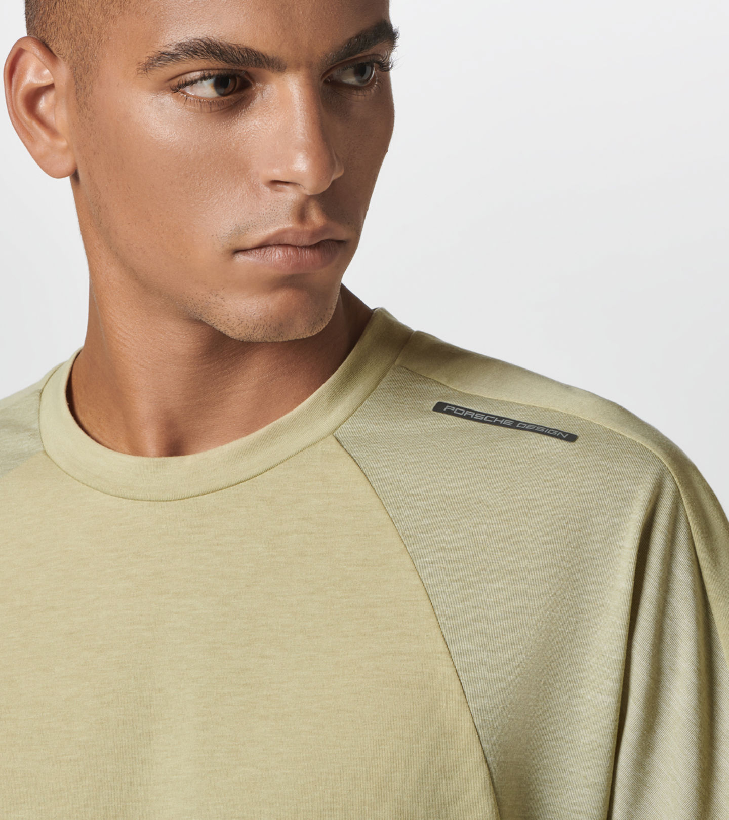 Front Near view of product with ean 4046901939168