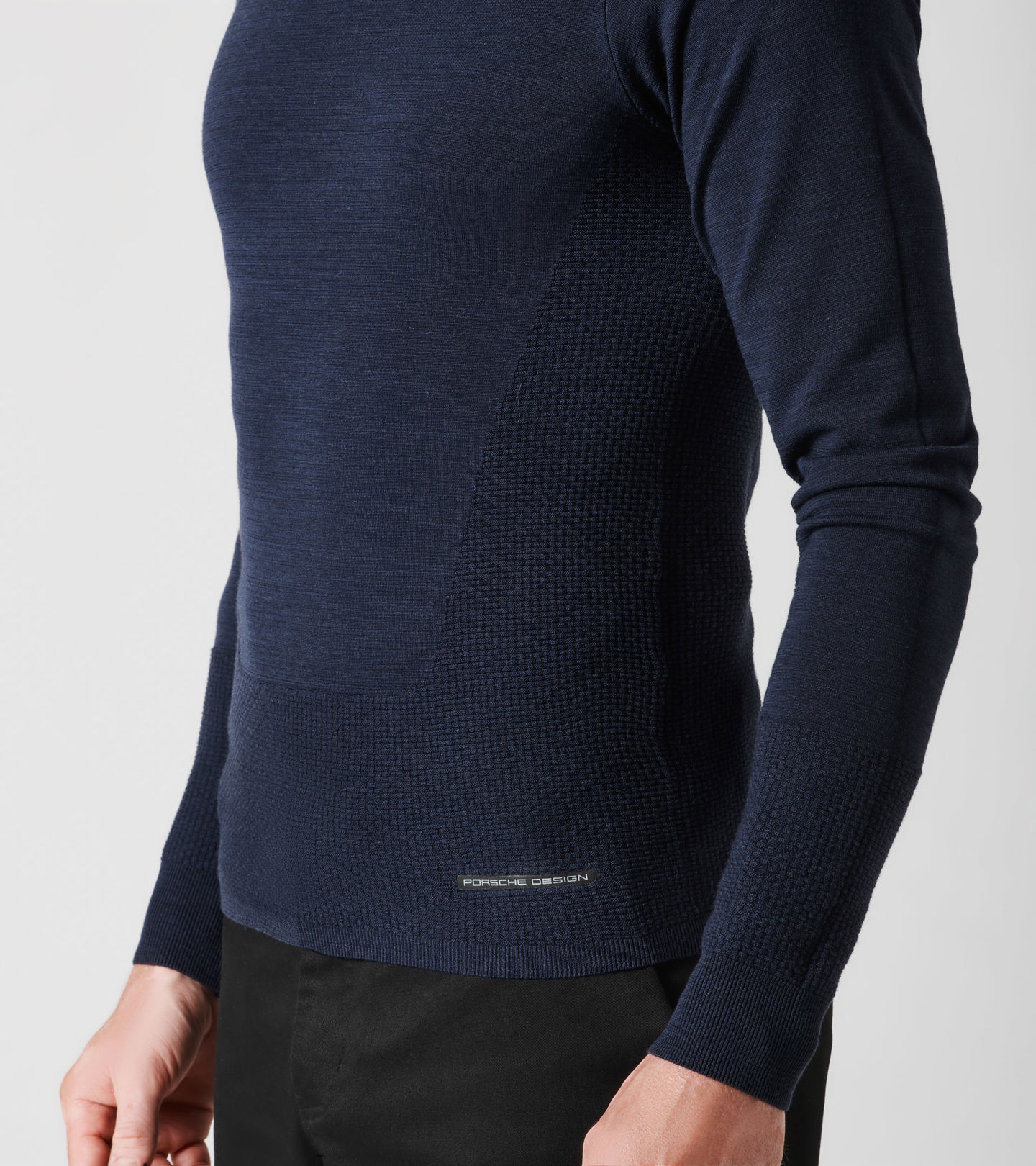 Side Near Middle view of product with ean 4046901981082