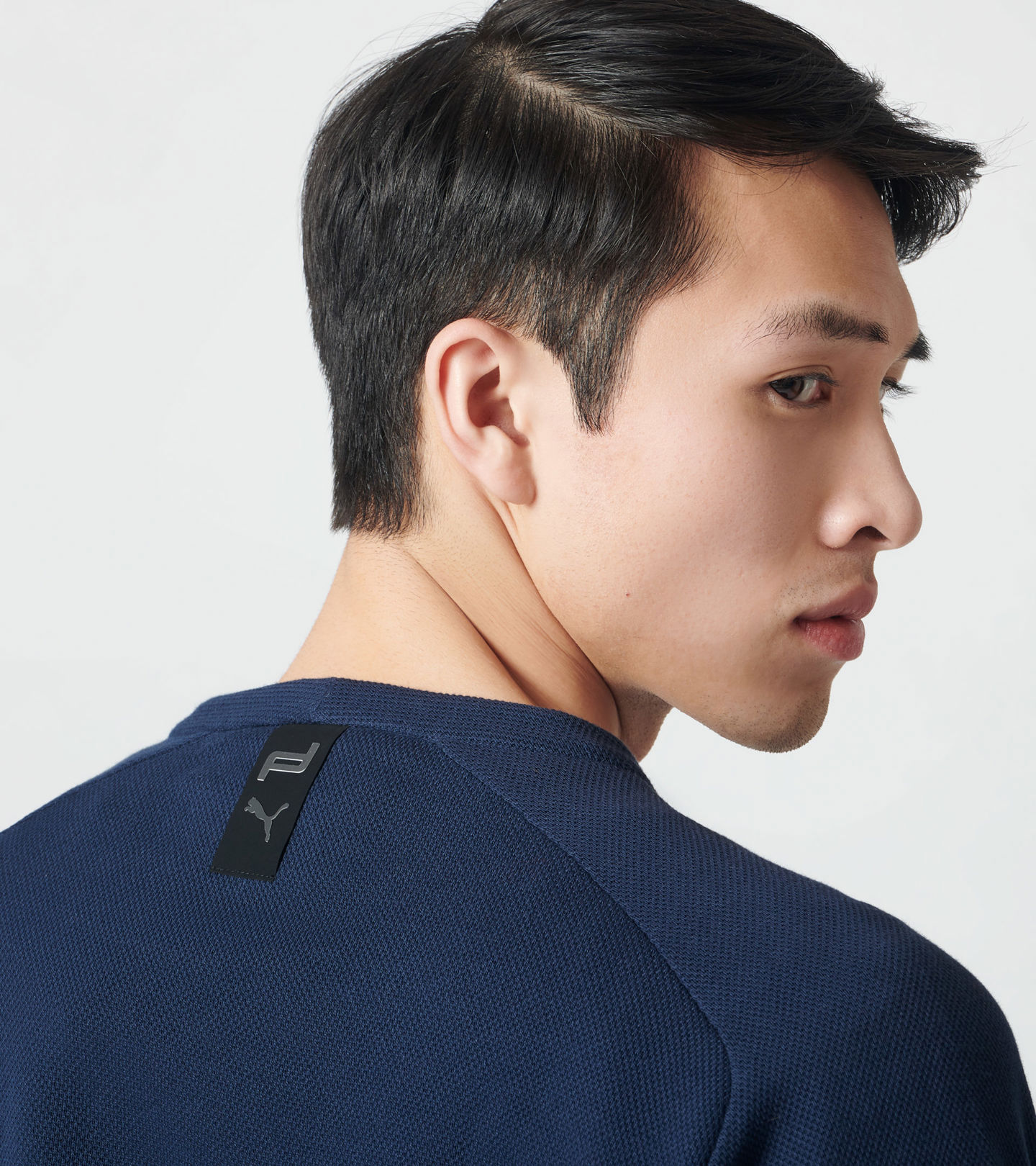 Front Wide view of product with ean 4046901130022
