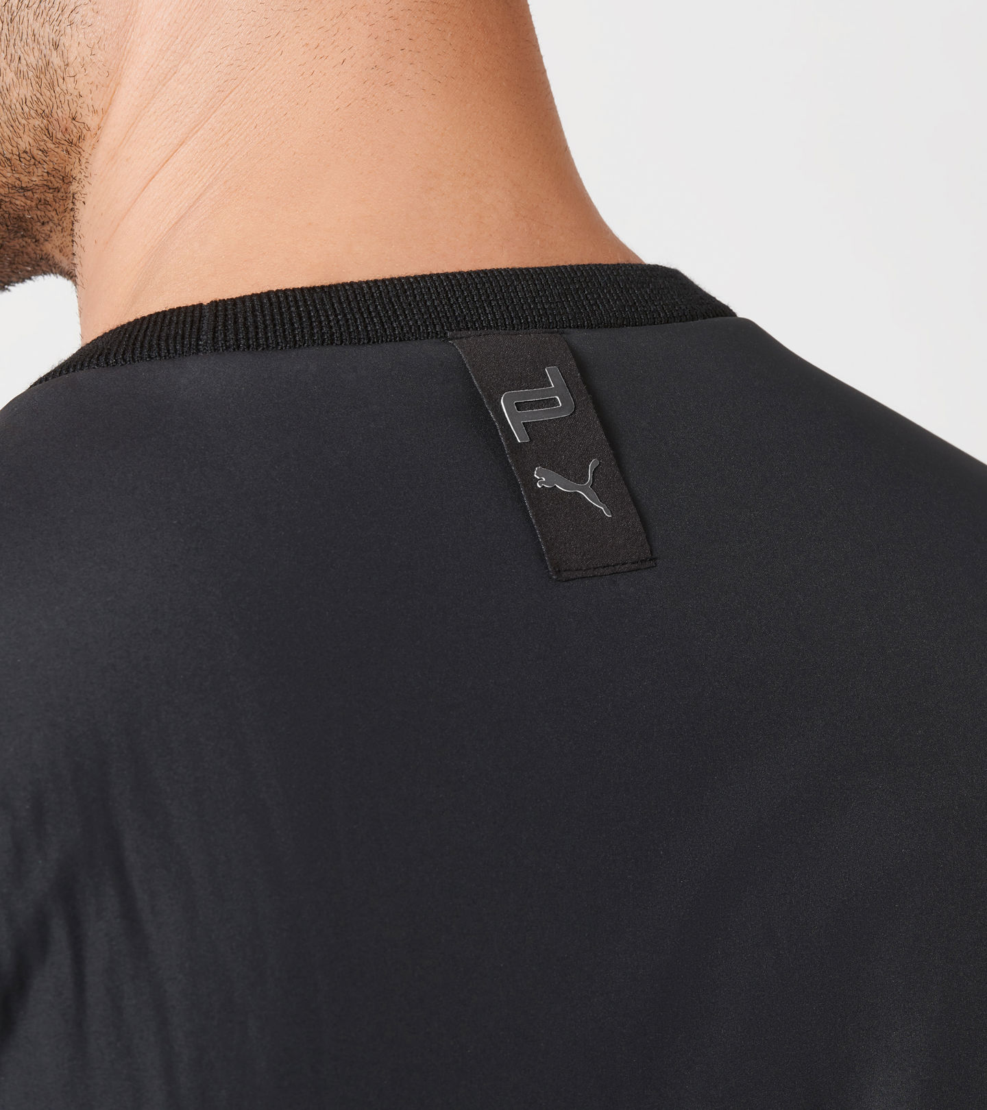 Front Near view of product with ean 4046901774790