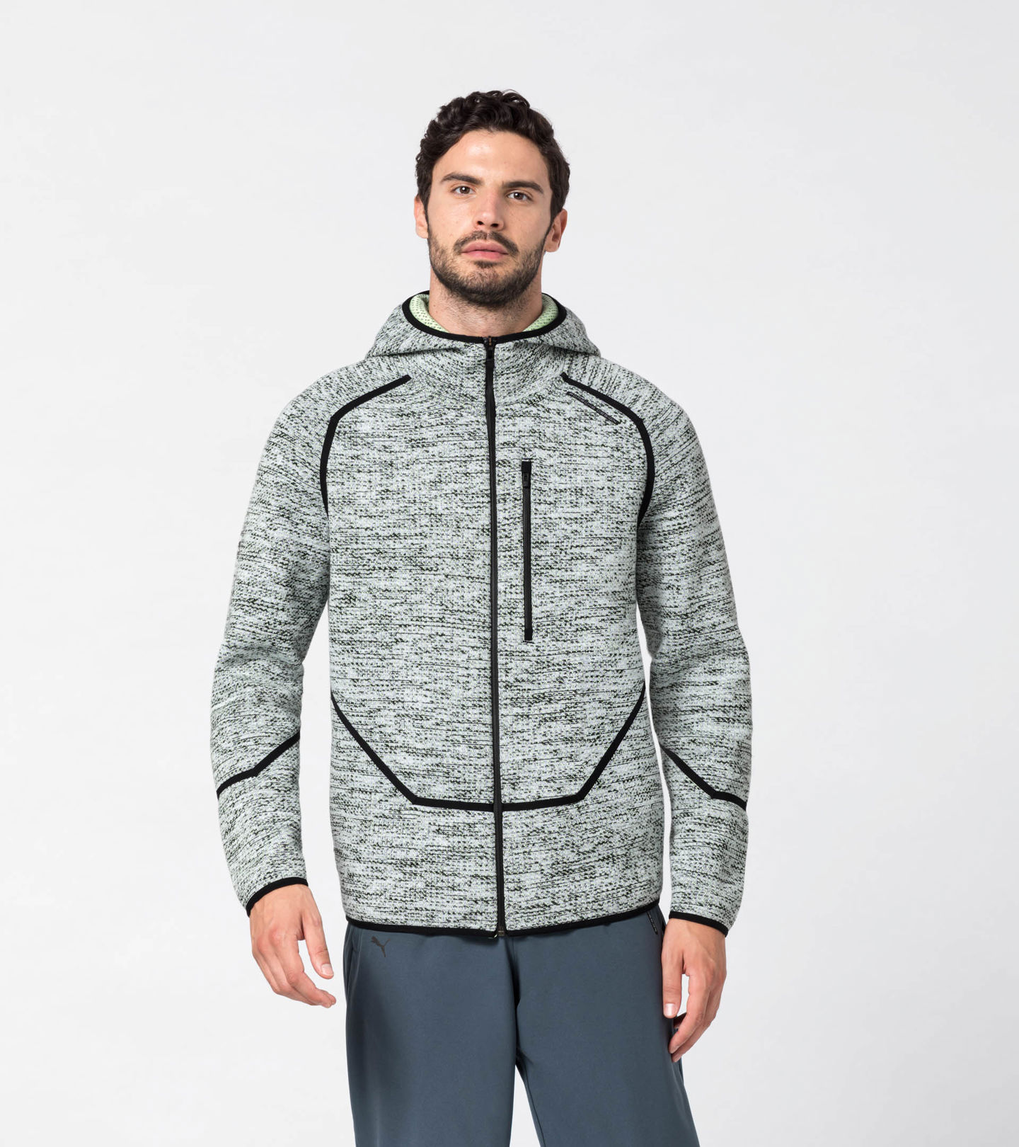 Front Wide view of product with ean 4056487020198