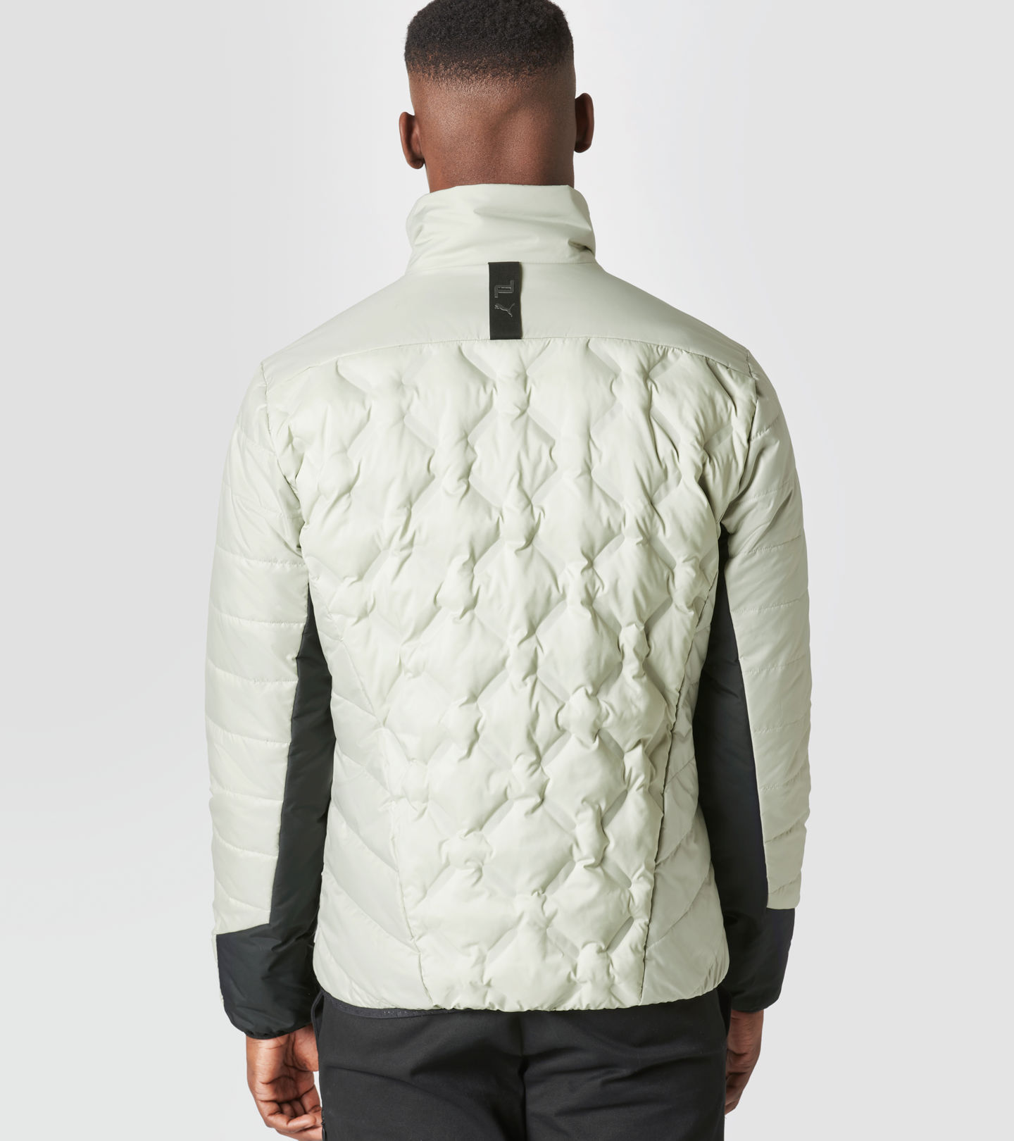 Back Near view of product with ean 4046901717629