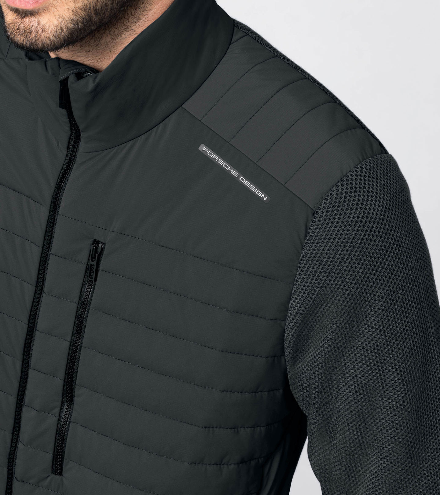 Side Near Middle view of product with ean 4056487018997