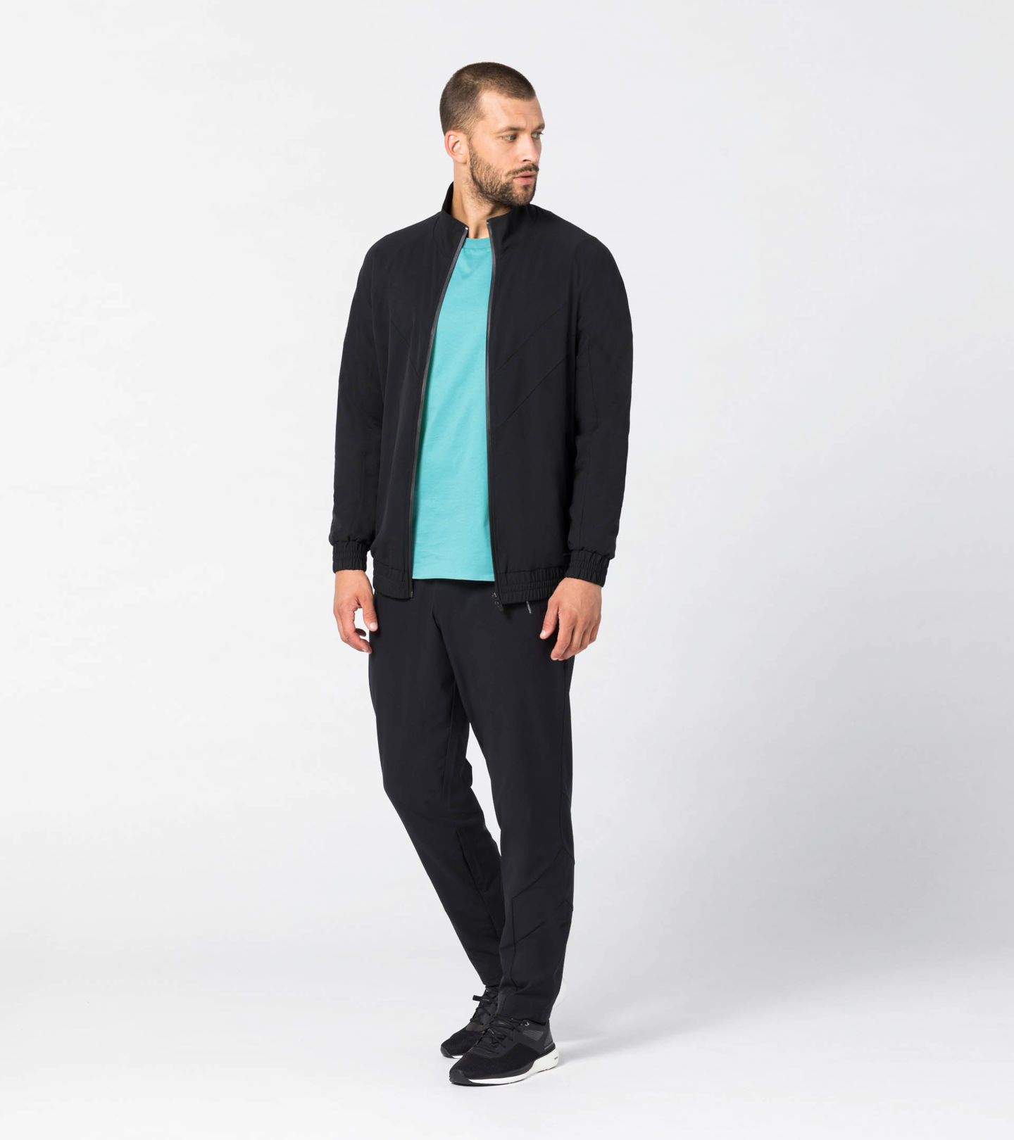 Back Near view of product with ean 4056487019239