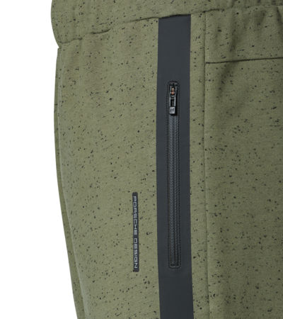 Side Near Middle view of product with ean 4046901869953