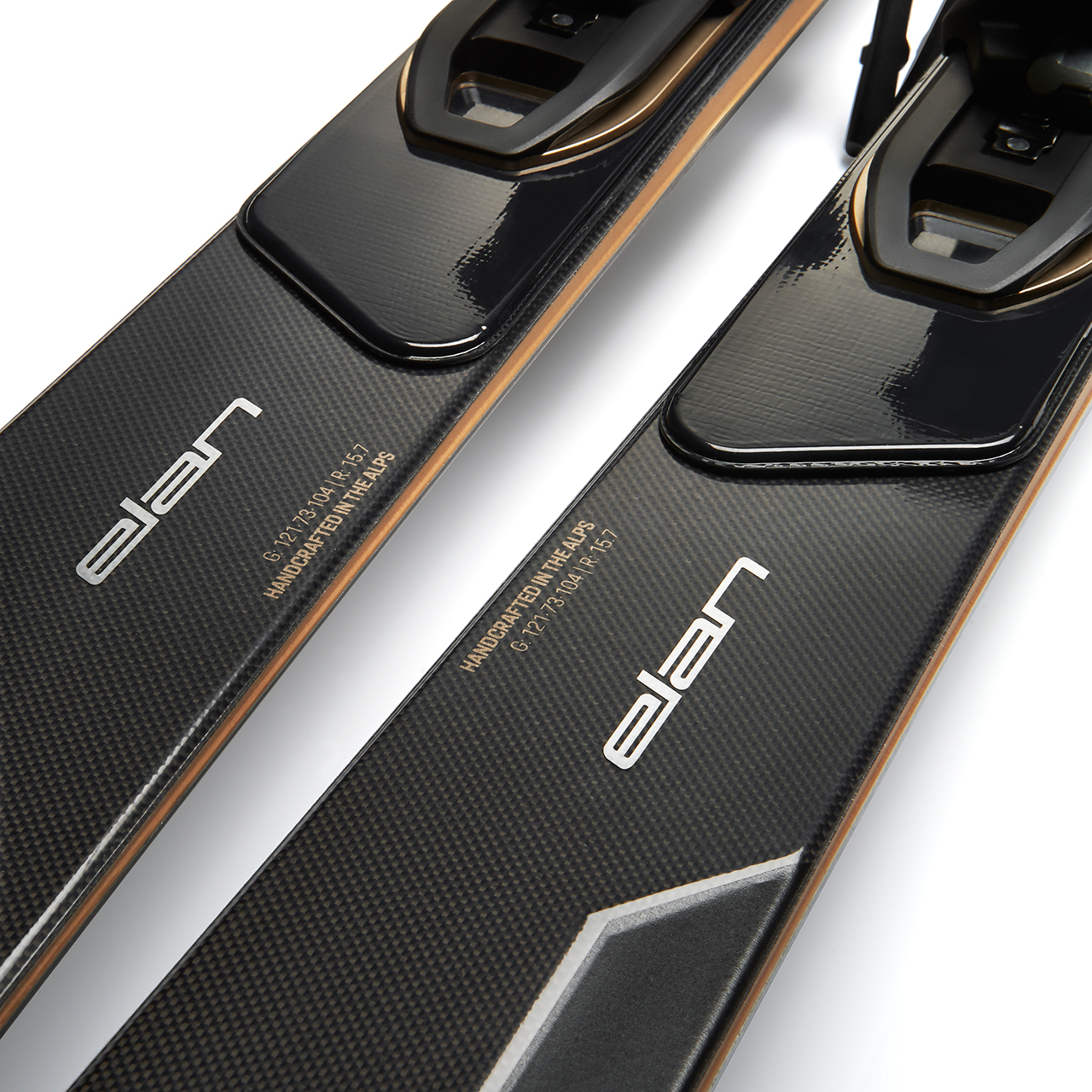 AMPHIBIO 19-20 PORSCHE ELAN 板 DESIGN