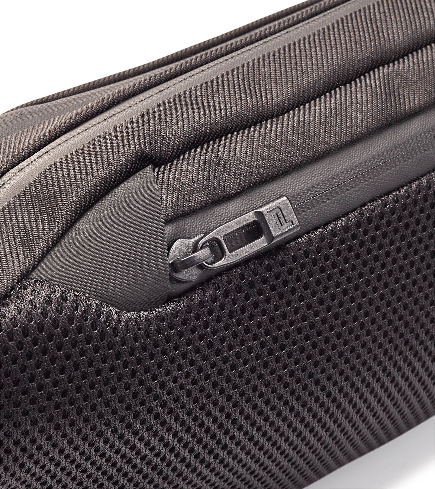Side Near Middle view of product with ean 4056487012254