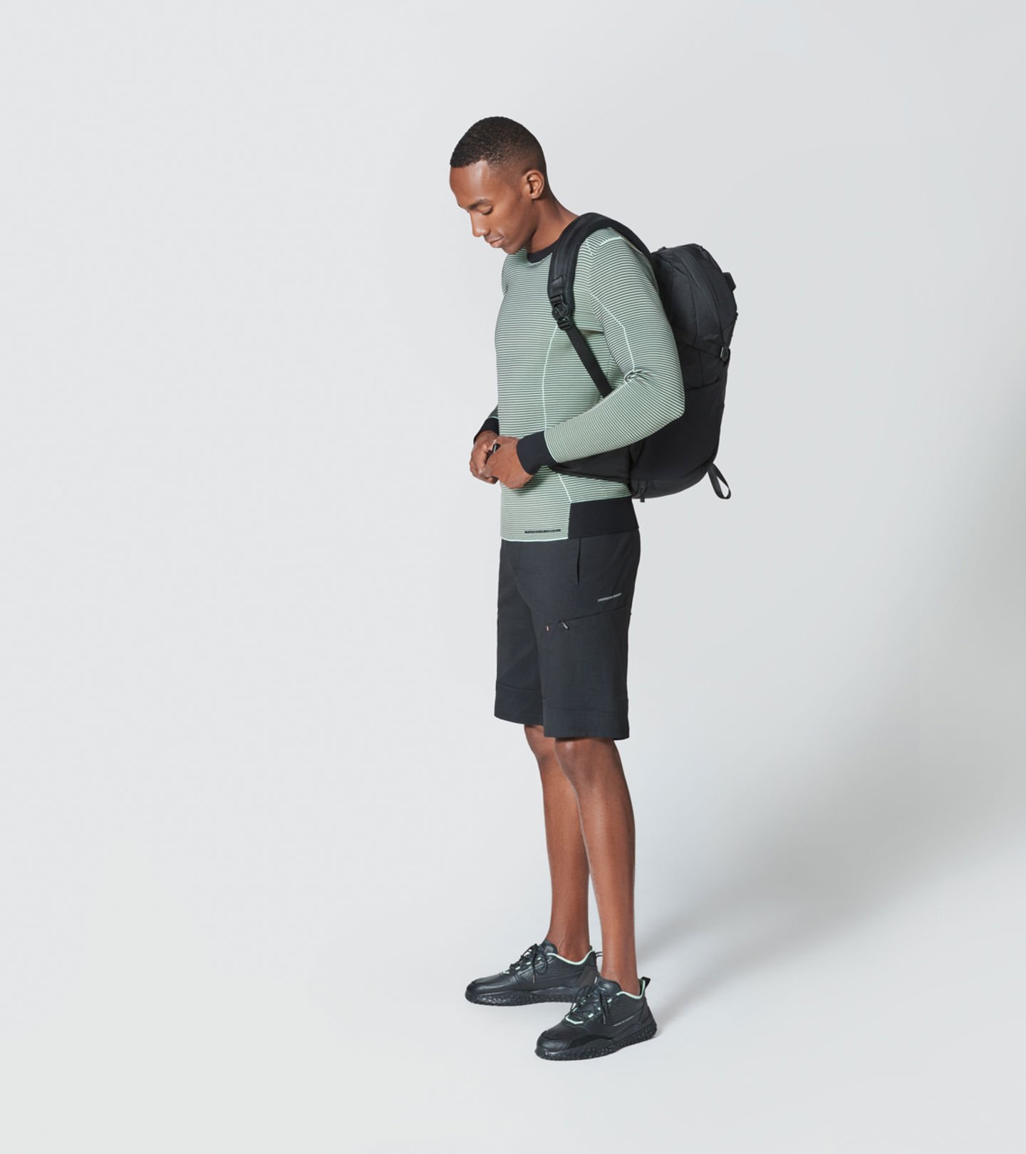 Back Near view of product with ean 4046901870539