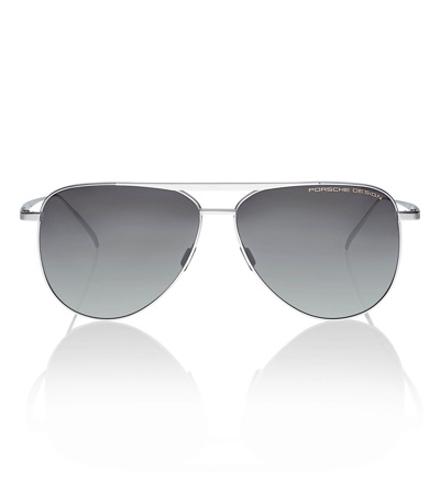 Front Near view of product with ean 4044709498108