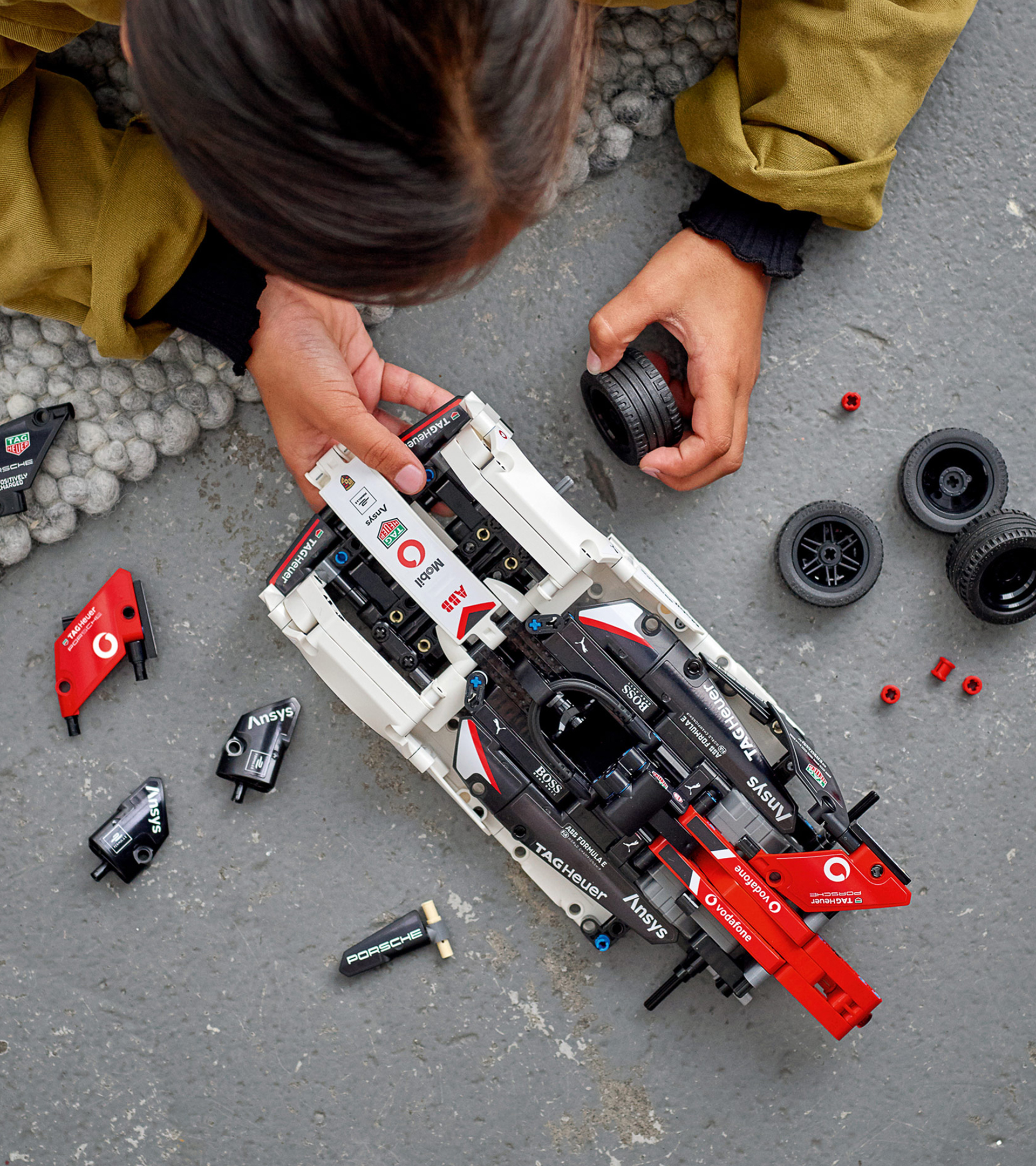 Lego technic porsche 2025 code