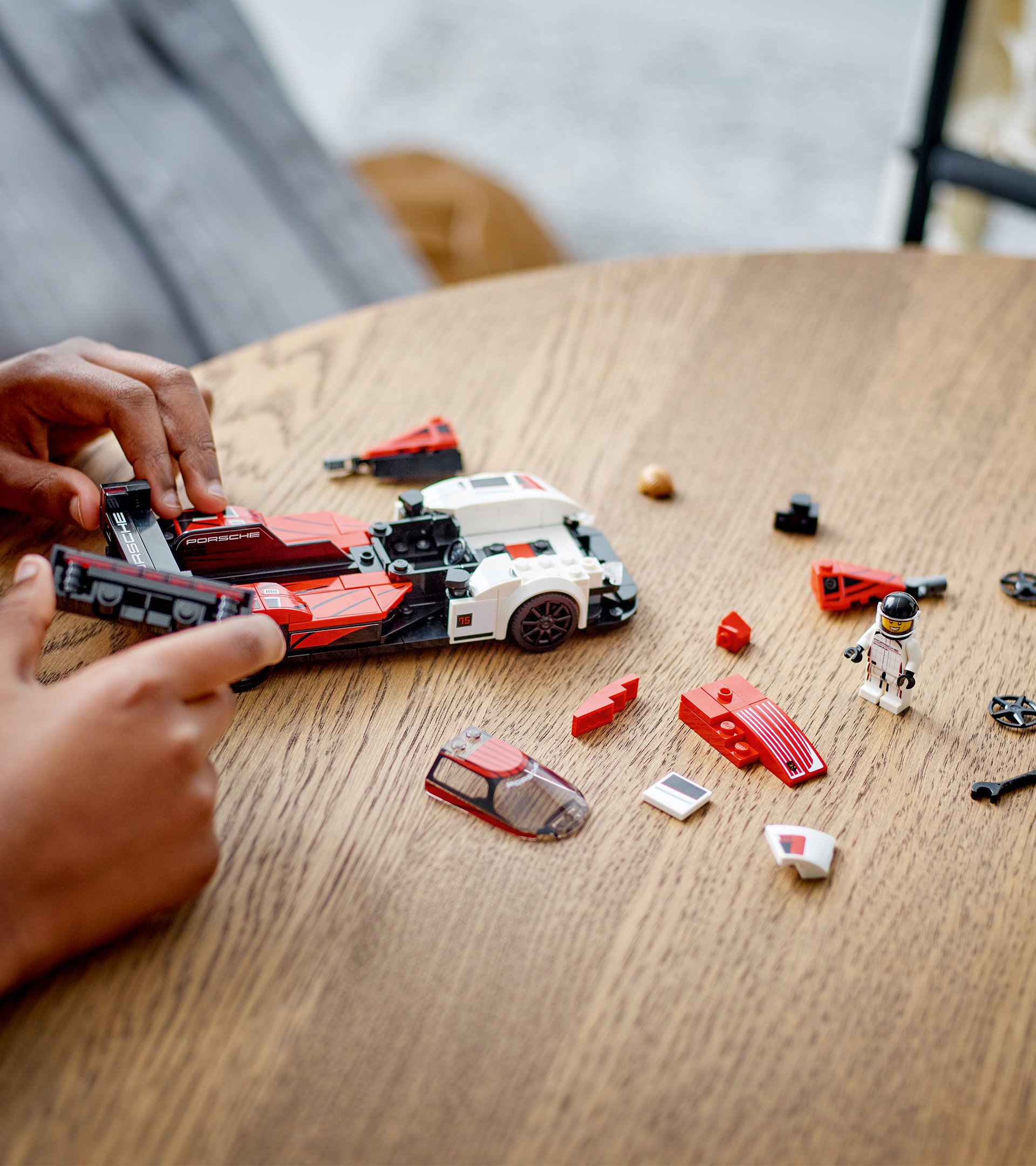 Lego porsche online code