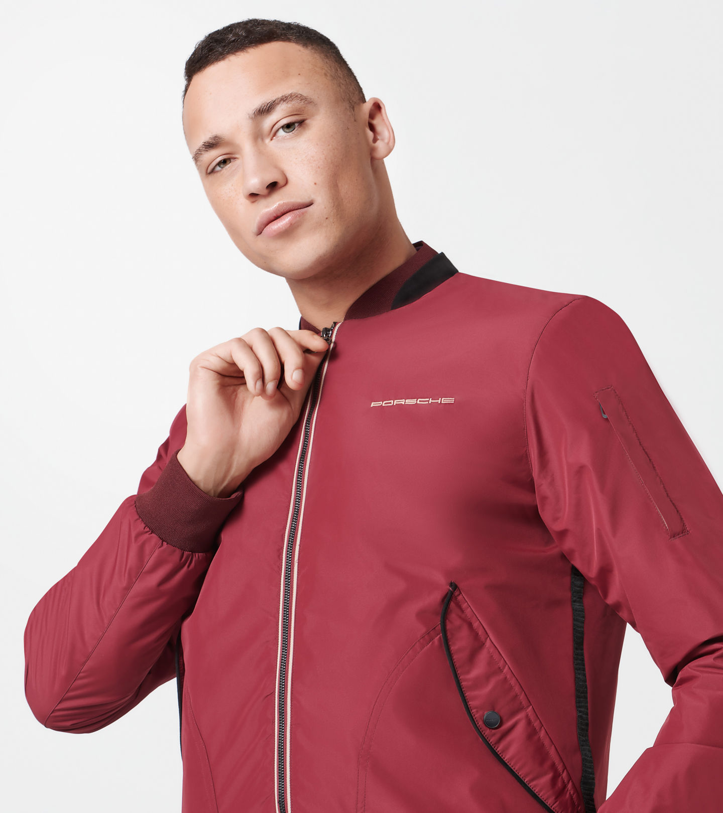 Side Near Middle view of product with ean 