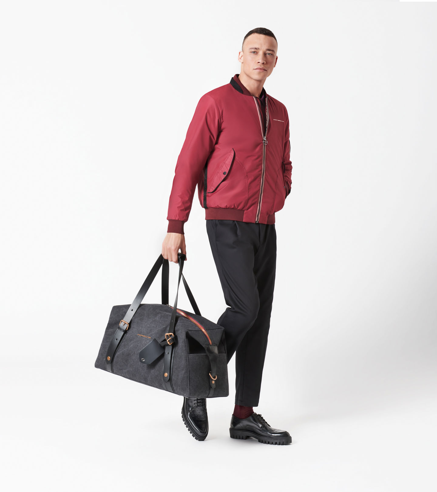 Front Full view of product with ean 