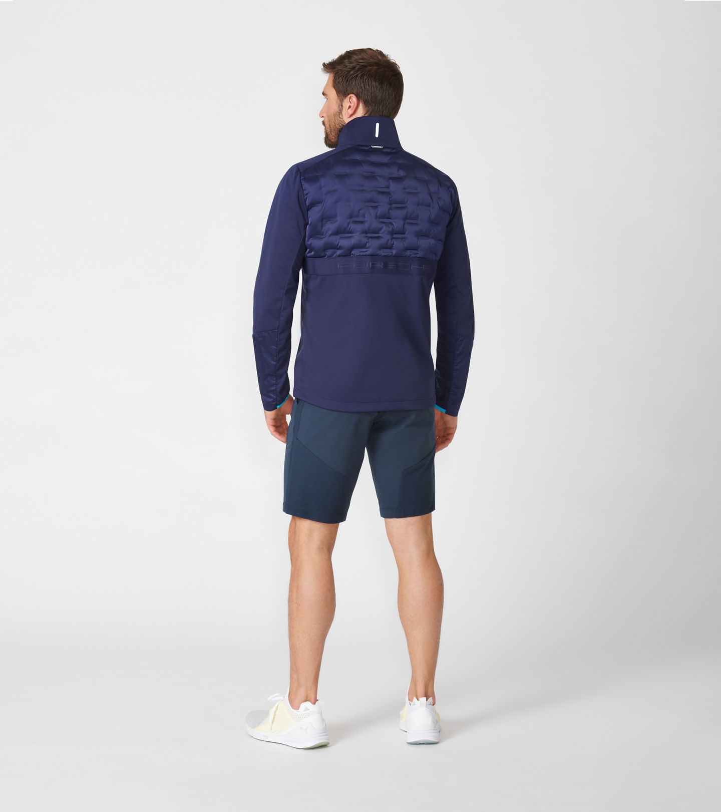 Front Near view of product with ean 