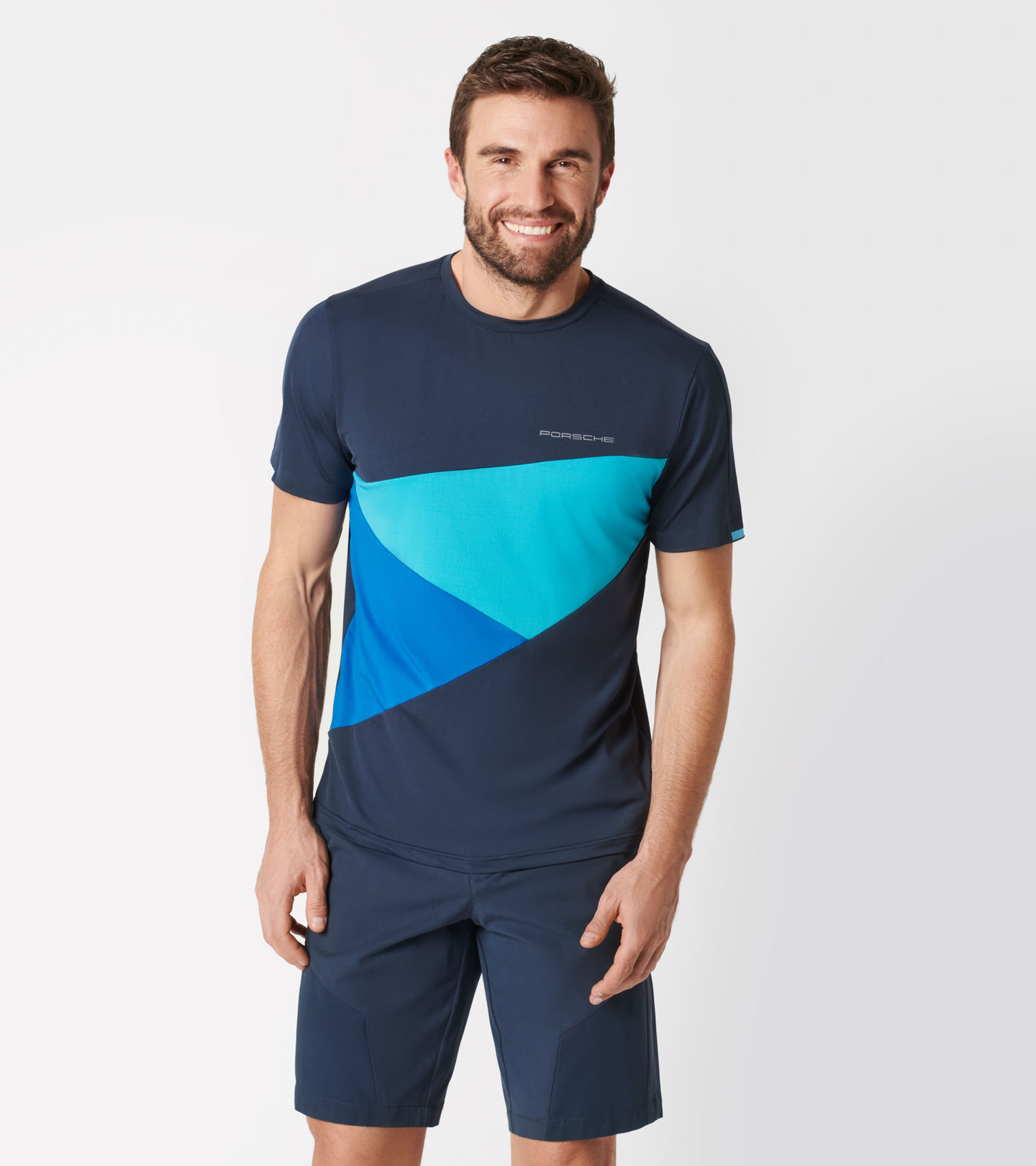 Side Near Middle view of product with ean 