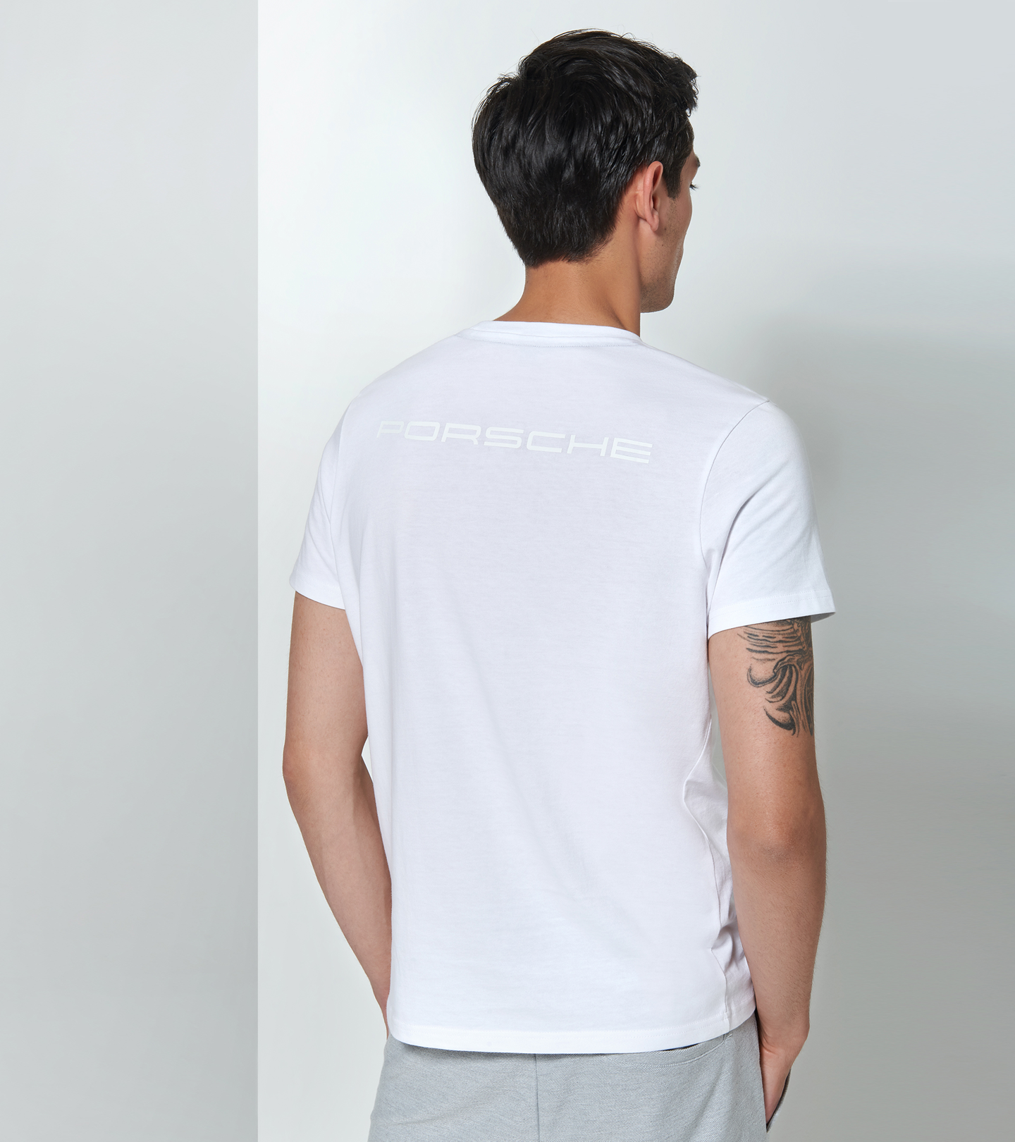Side Near Middle view of product with ean 