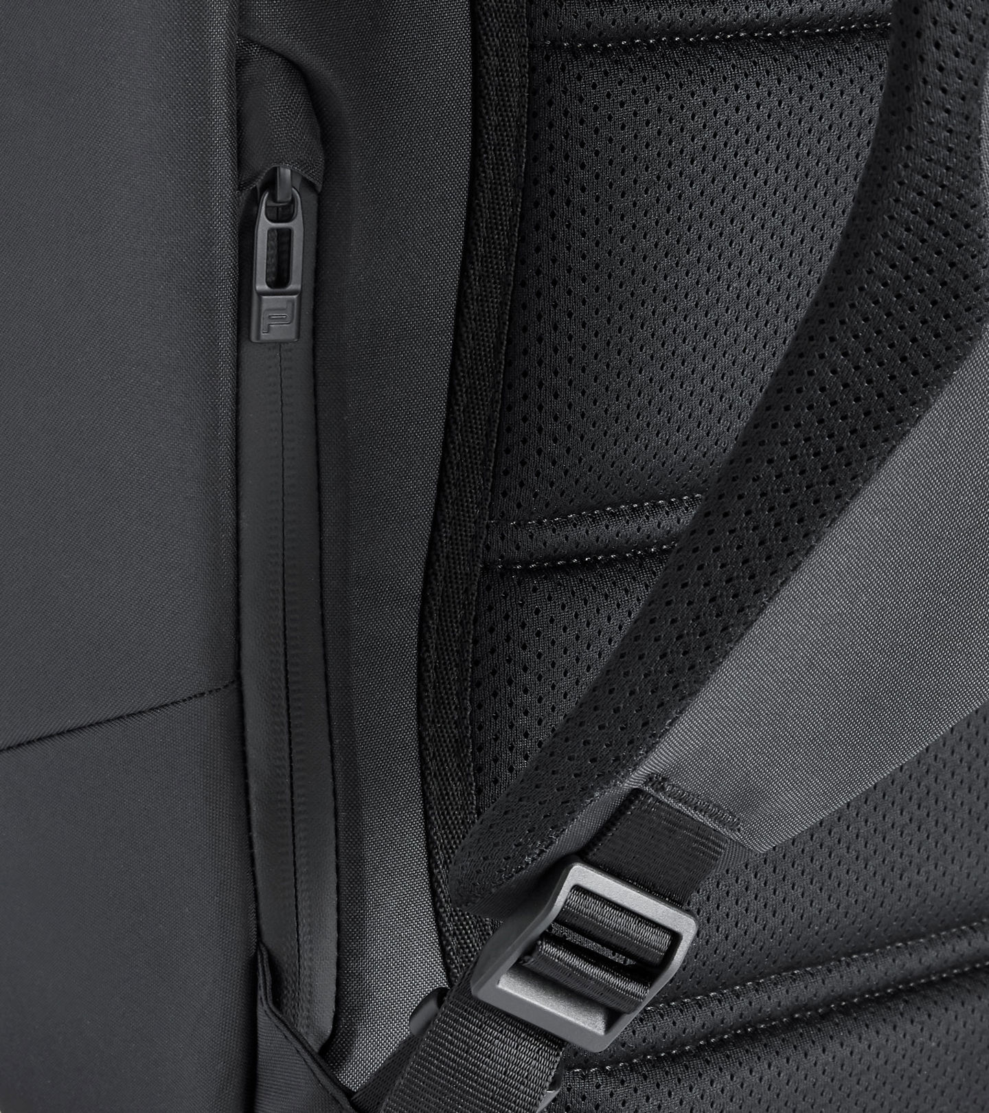 Side Near Middle view of product with ean 4056487042442