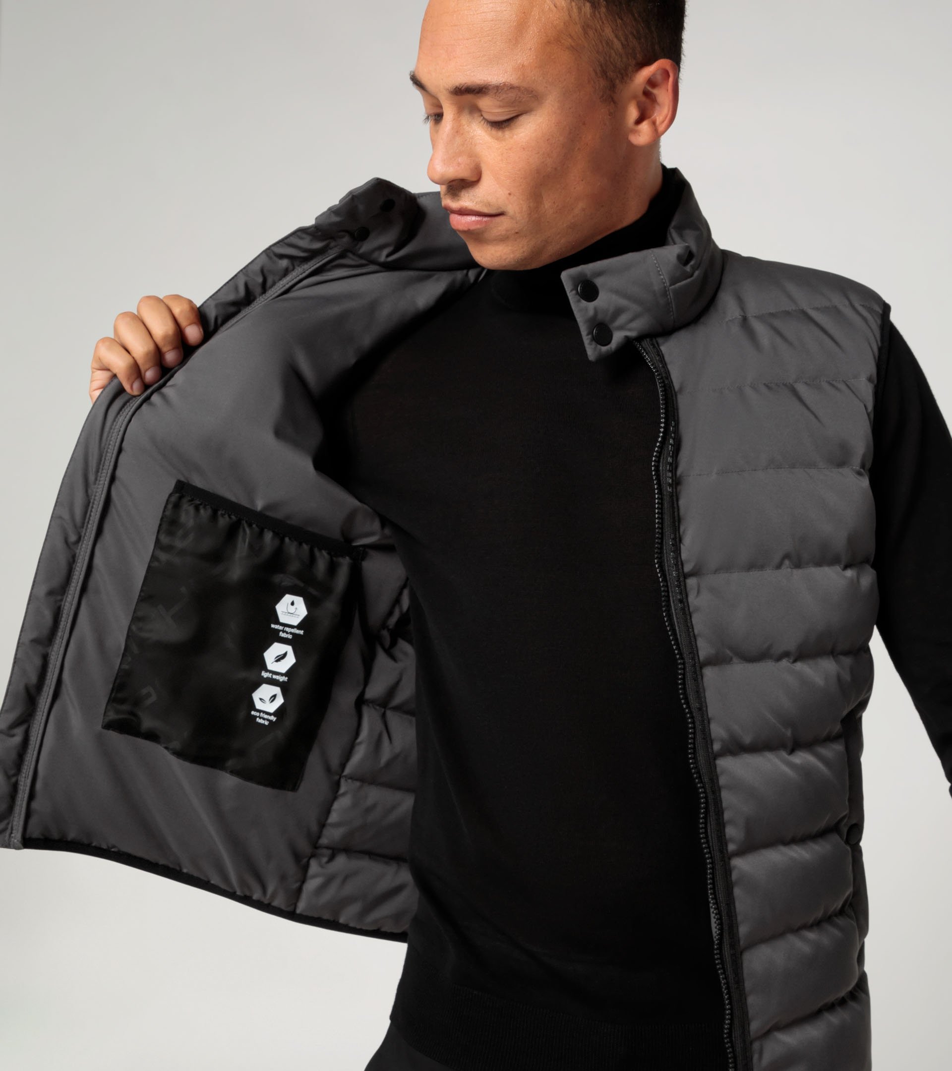 Active lightweight vest - | Porsche Design