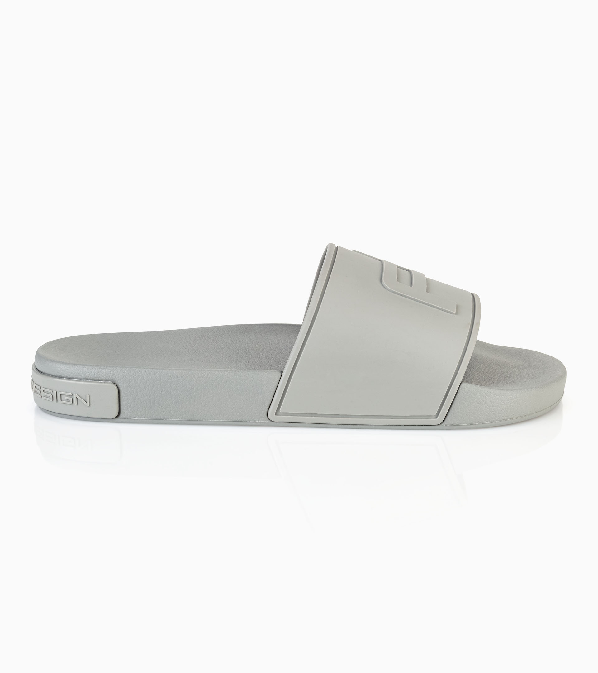 Athletic slides outlet