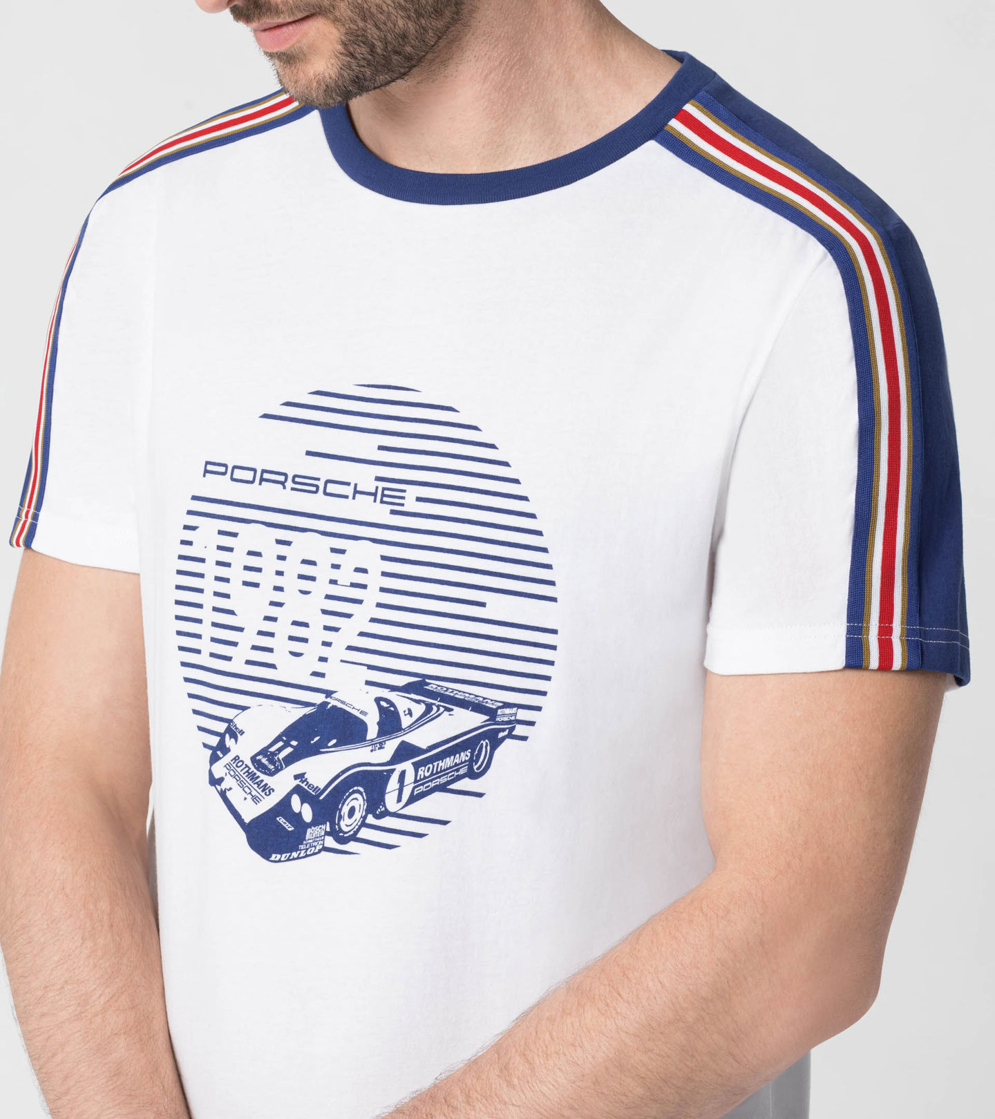 Front Near view of product with ean 