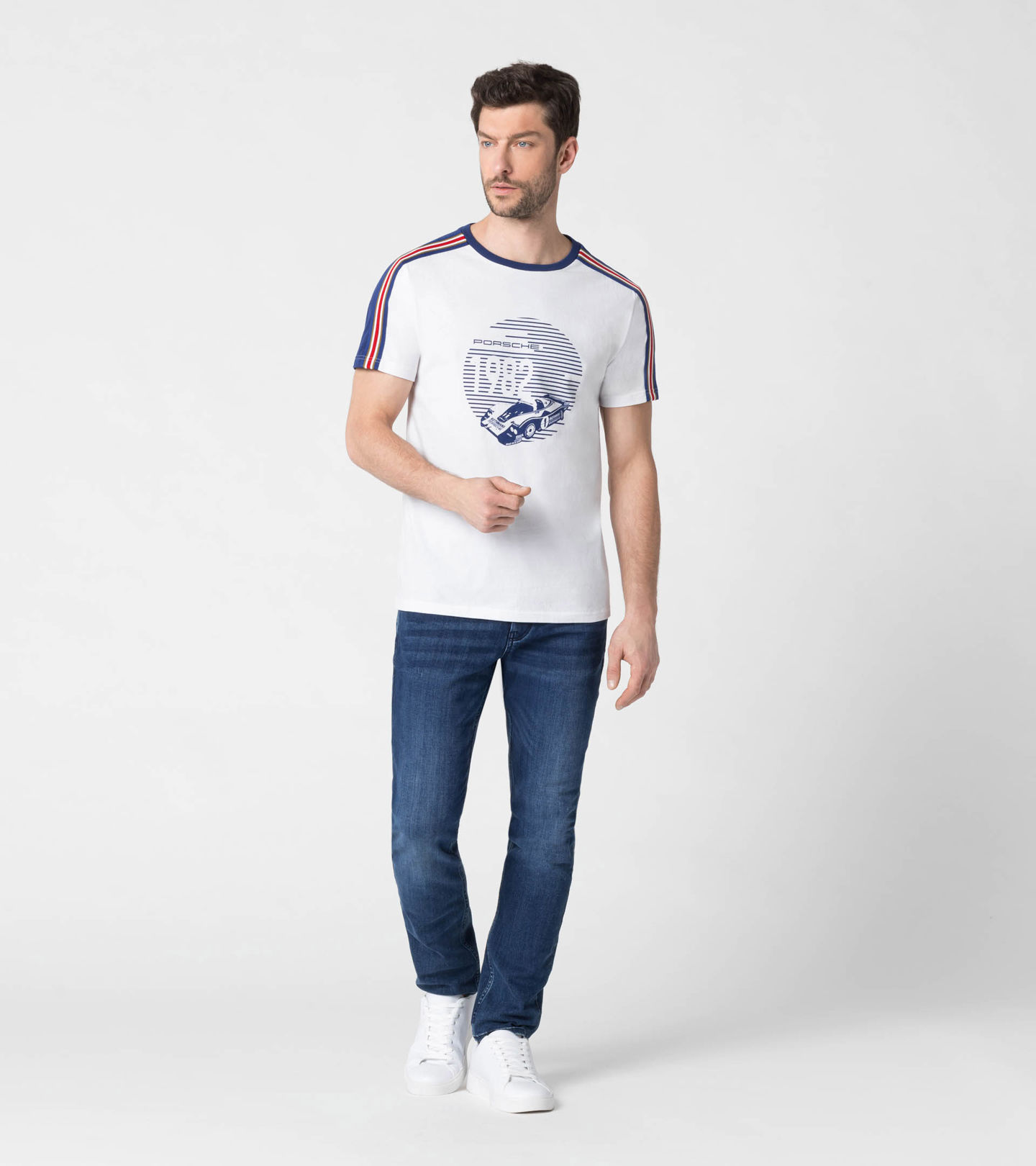 Front Wide view of product with ean 