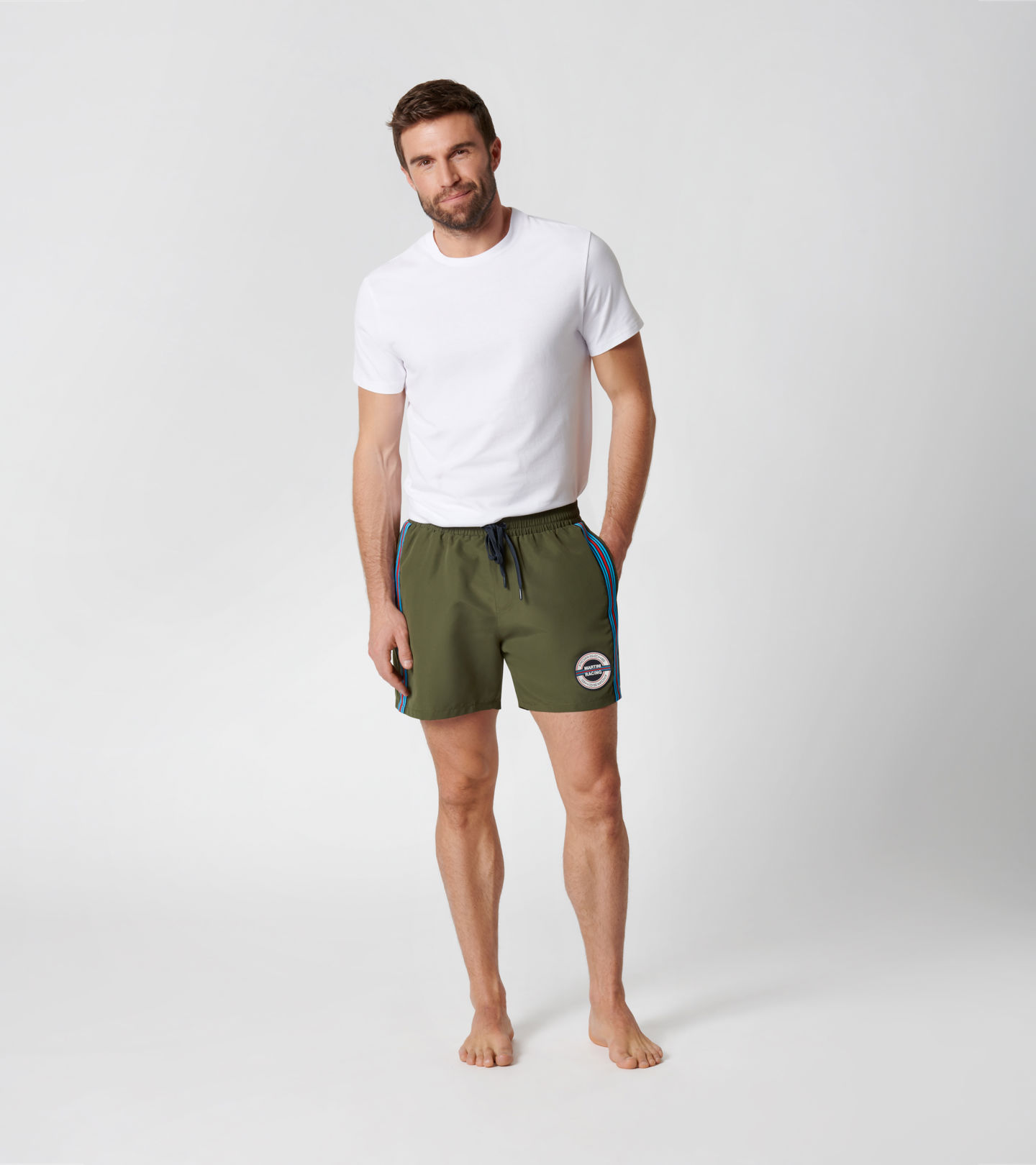 Side Near Middle view of product with ean 
