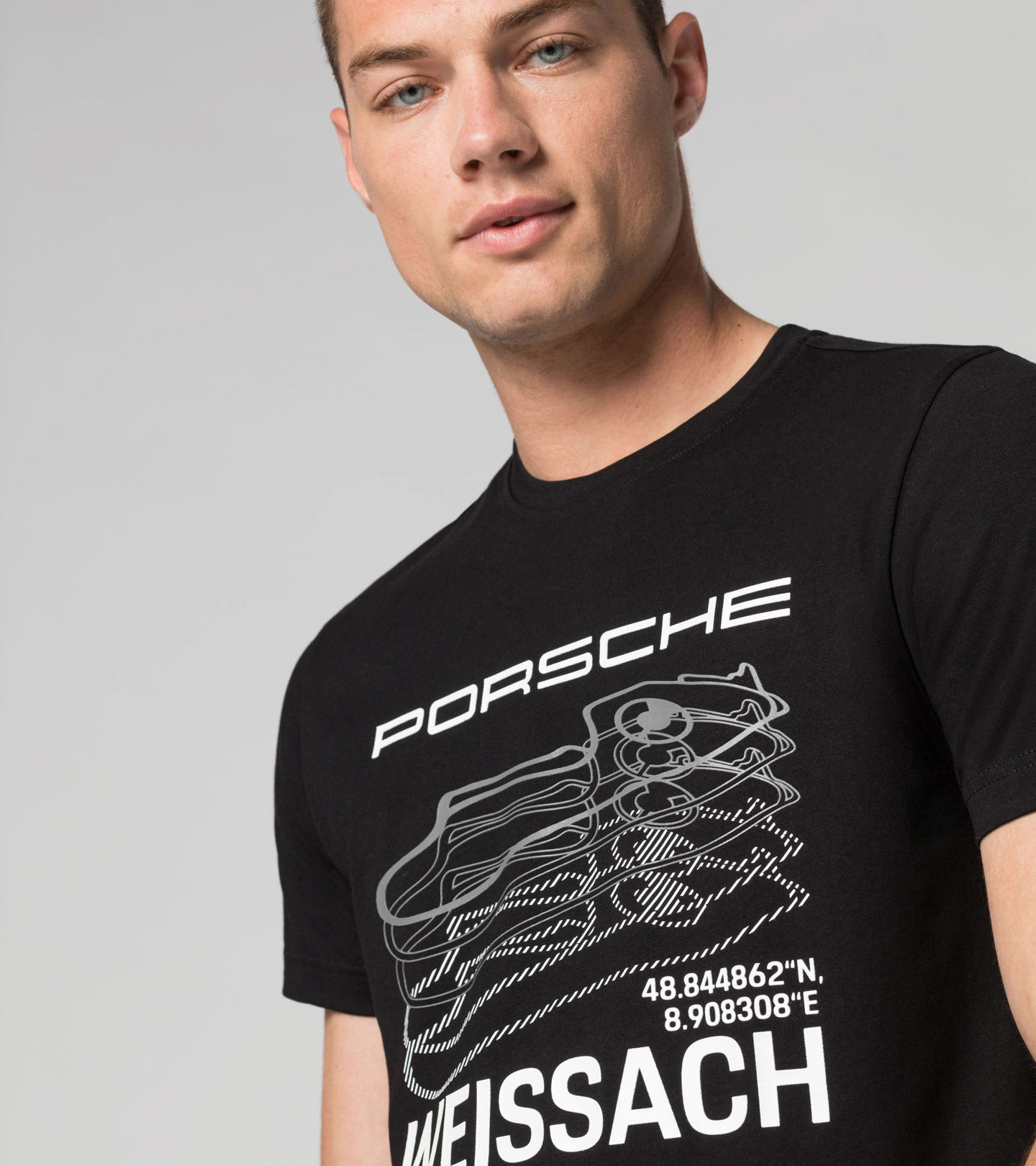 Front Near view of product with ean 