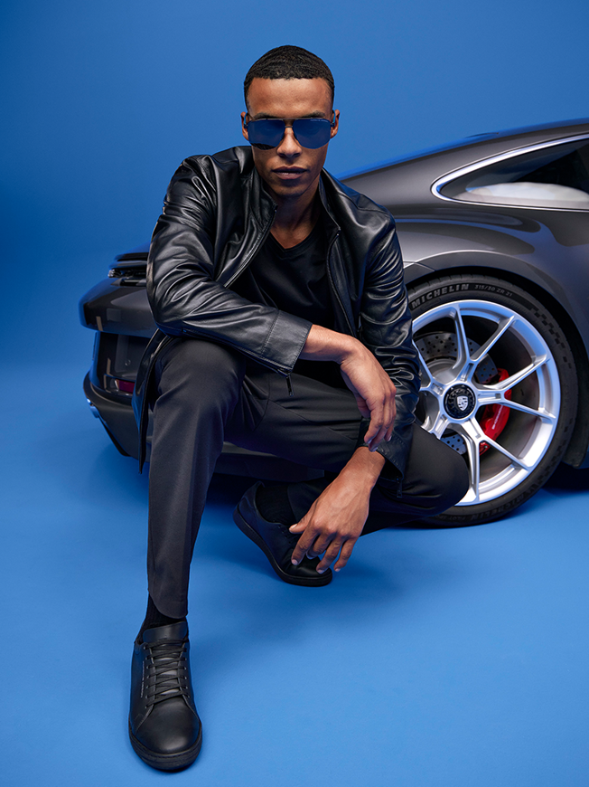 Shows Picture of 768x1024_0000_Eyewear_Look_1_Porsche-Design_FW23_7811_lowRes_72dpi.png
