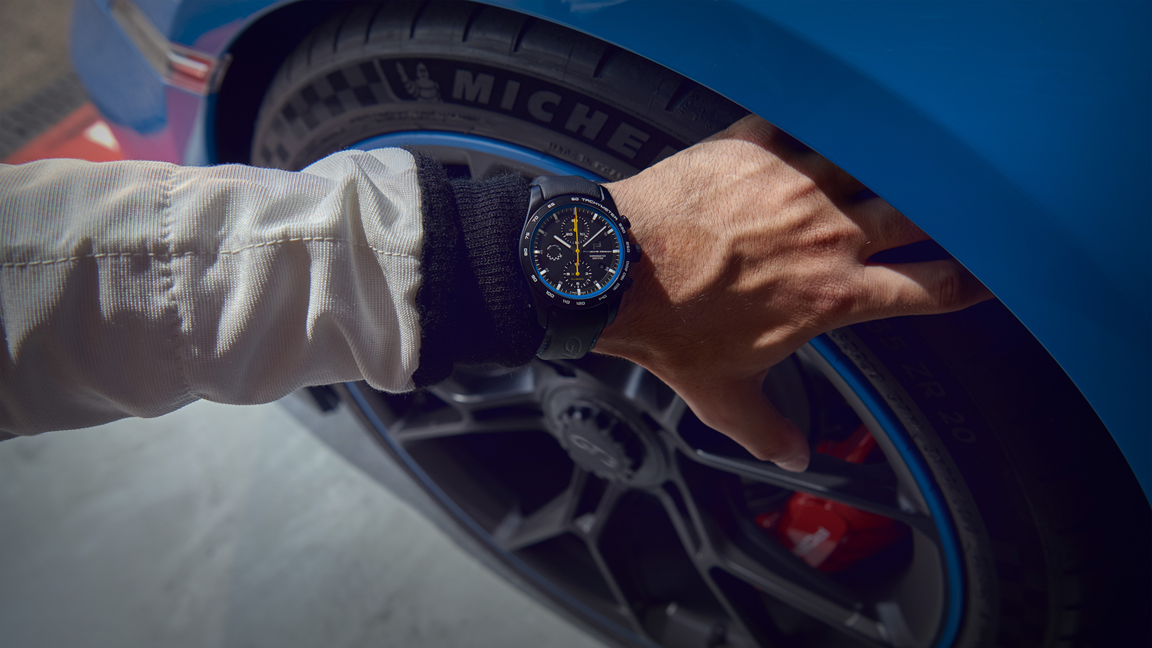 Porsche wheel watch deals