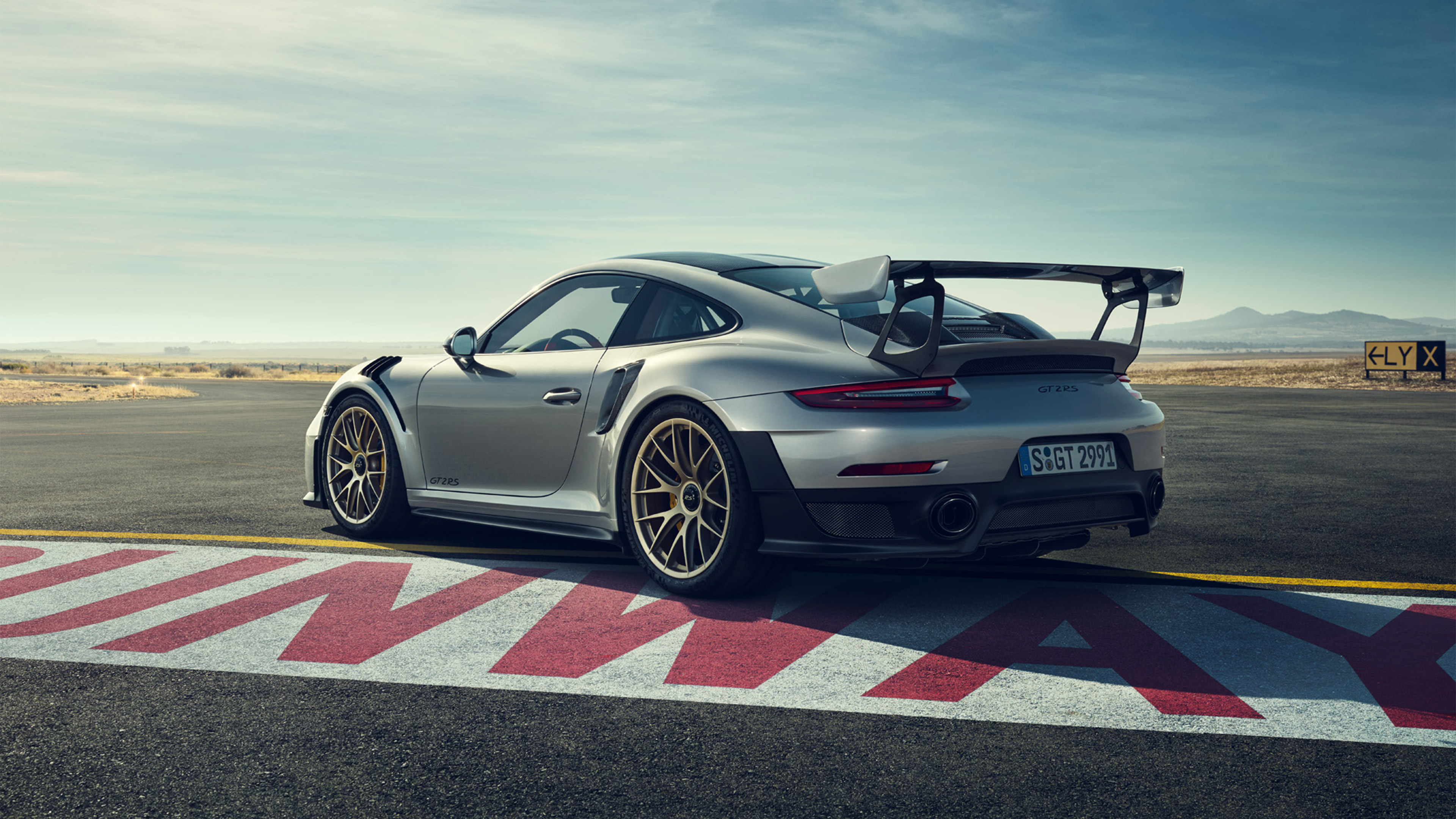 Gt2rs watch clearance