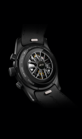 451_tp1_718_gt4rs_weissach_back_rotoren_brilliantsilver_b_milestone_carousel_1280x2160px_72dpi.png